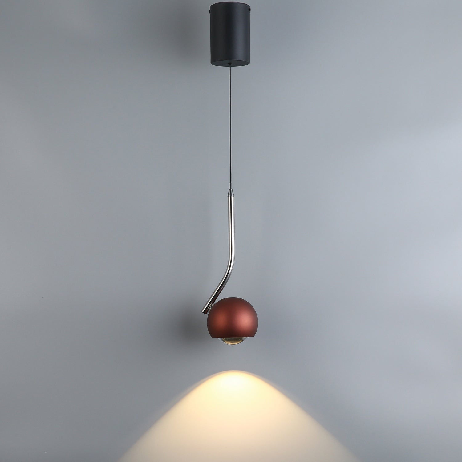 Io_Sospeso_Pendant_Light_Occhio_08