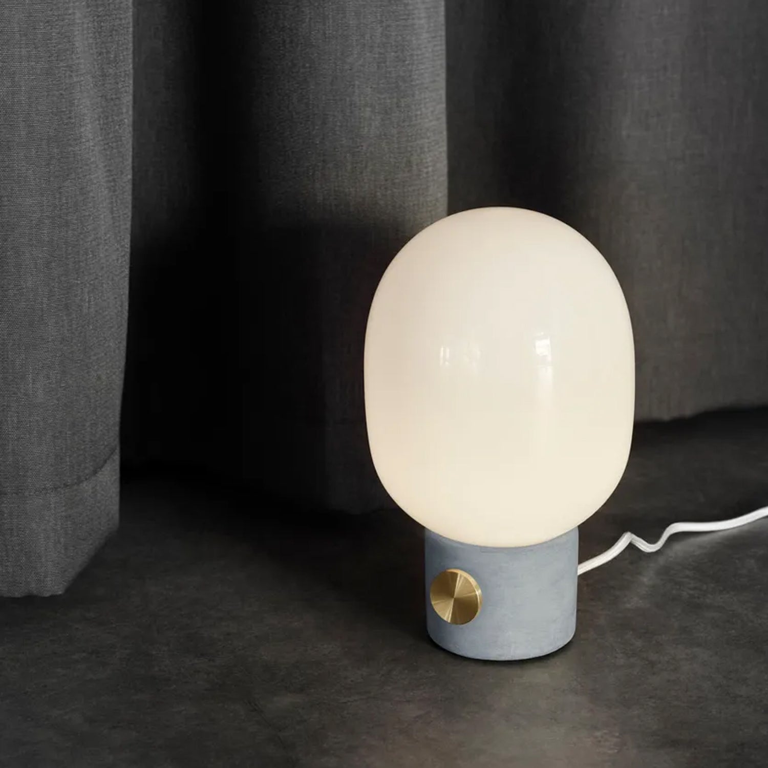 JWDA Table Lamp