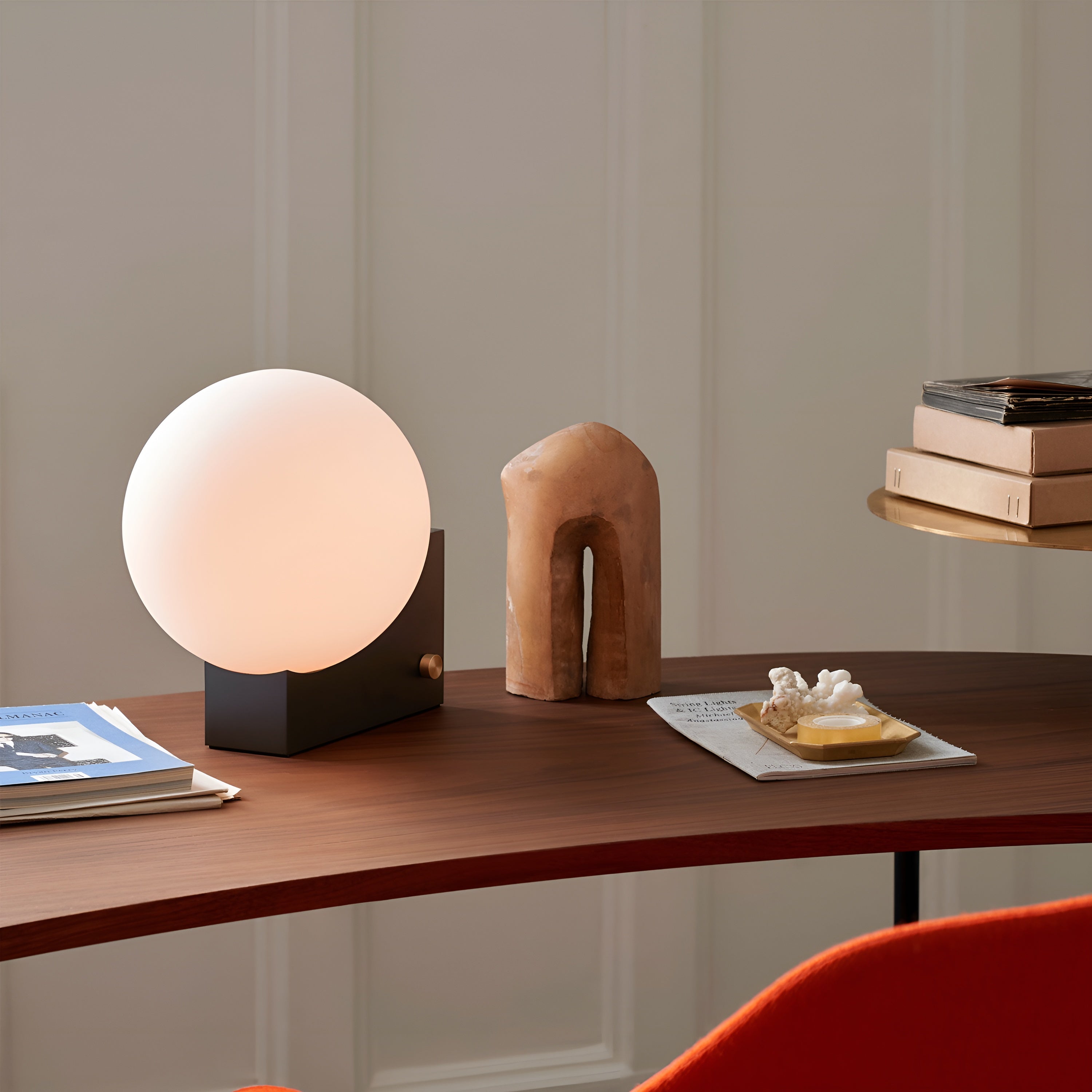 Journey SHY1 Table Lamp