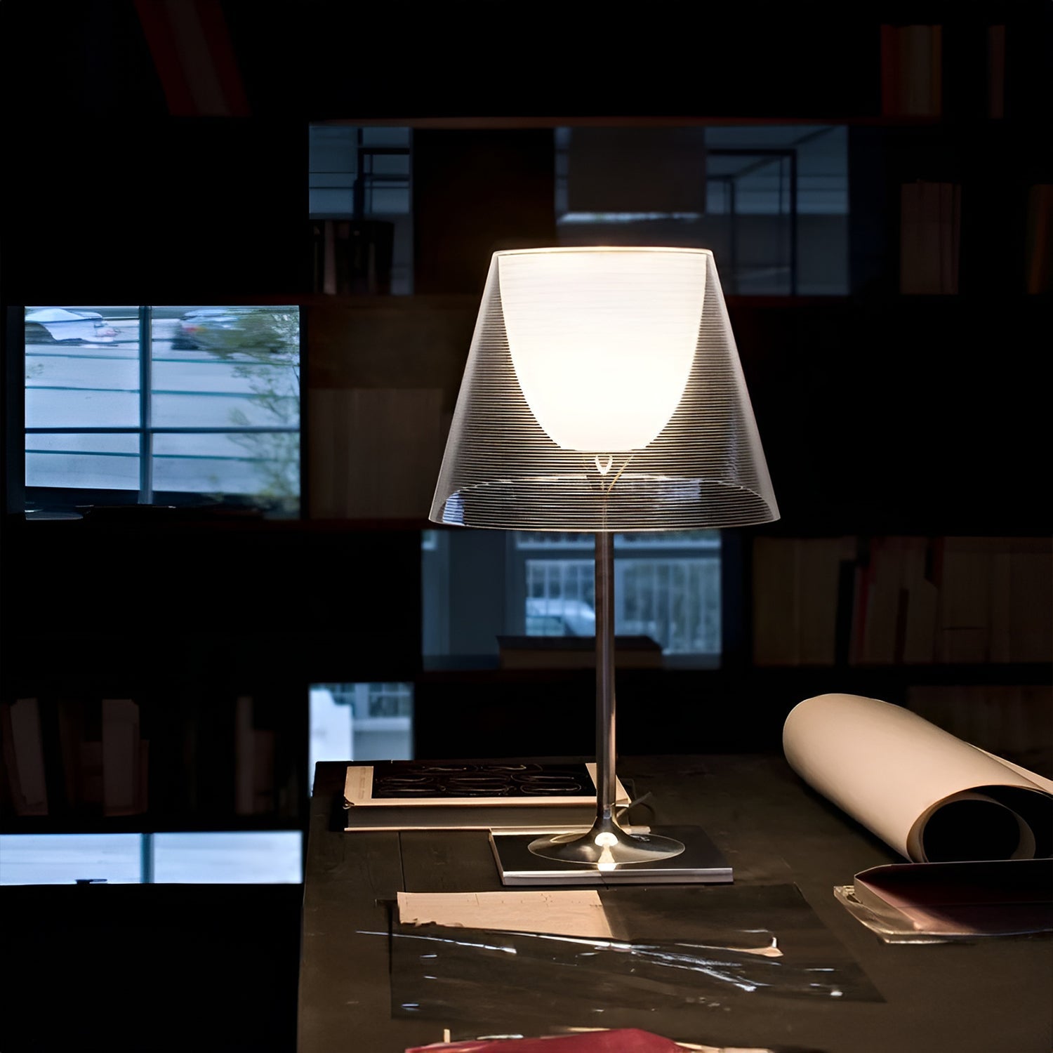 KTRIBE T2 Table Lamp