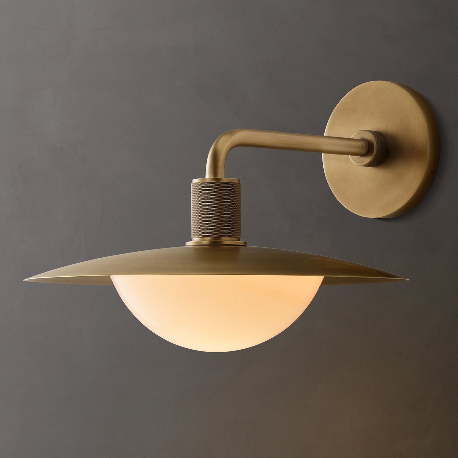 未上传 Kennan Round Sconce