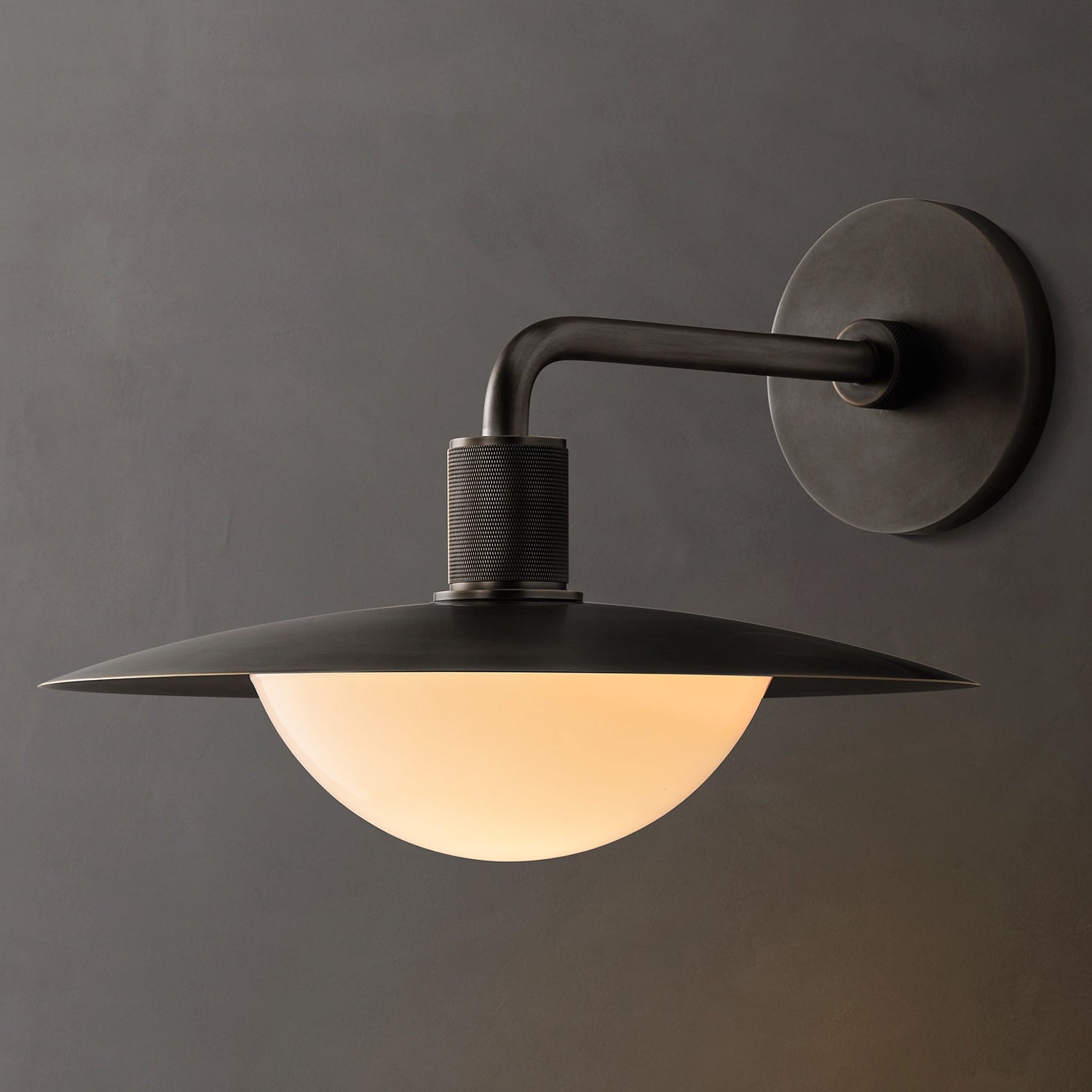 未上传 Kennan Round Sconce