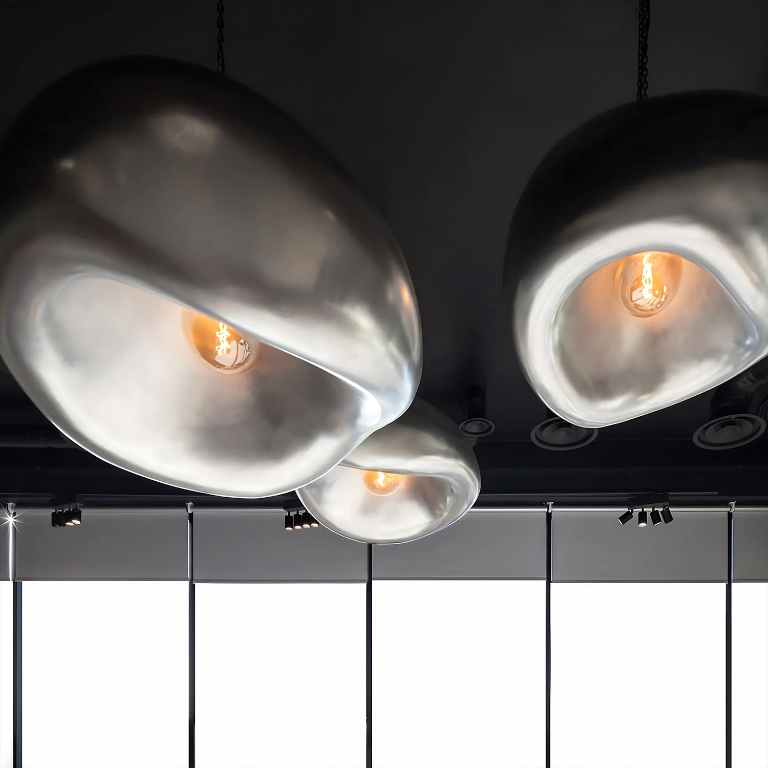 Khmara Metal Pendant Light