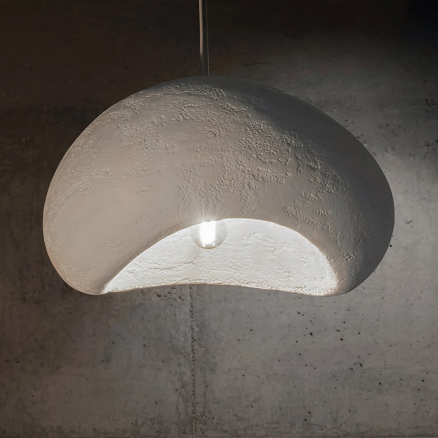 Khmara Rough Pendant Light