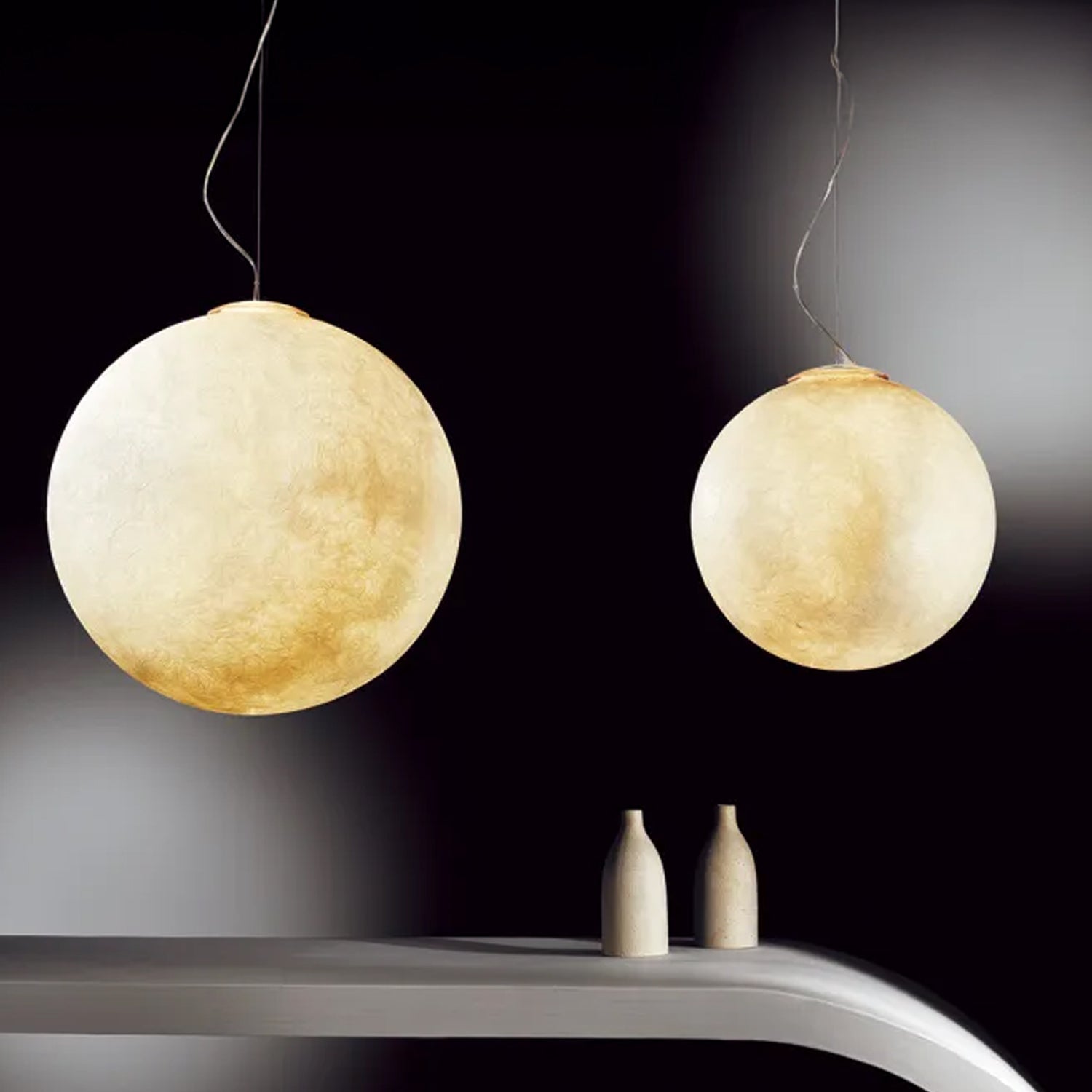 LUNA Pendant Light
