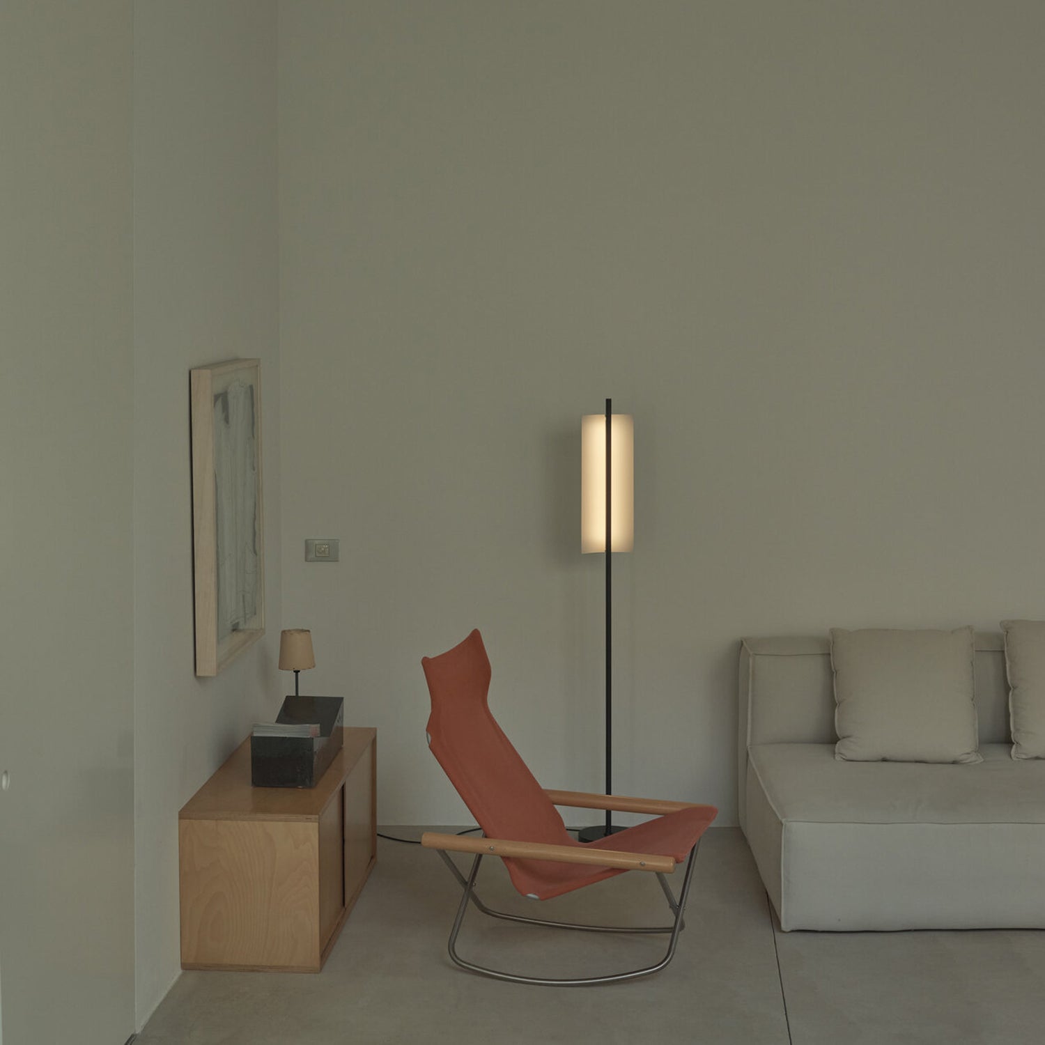Lámina Dorada 45 Floor Lamp