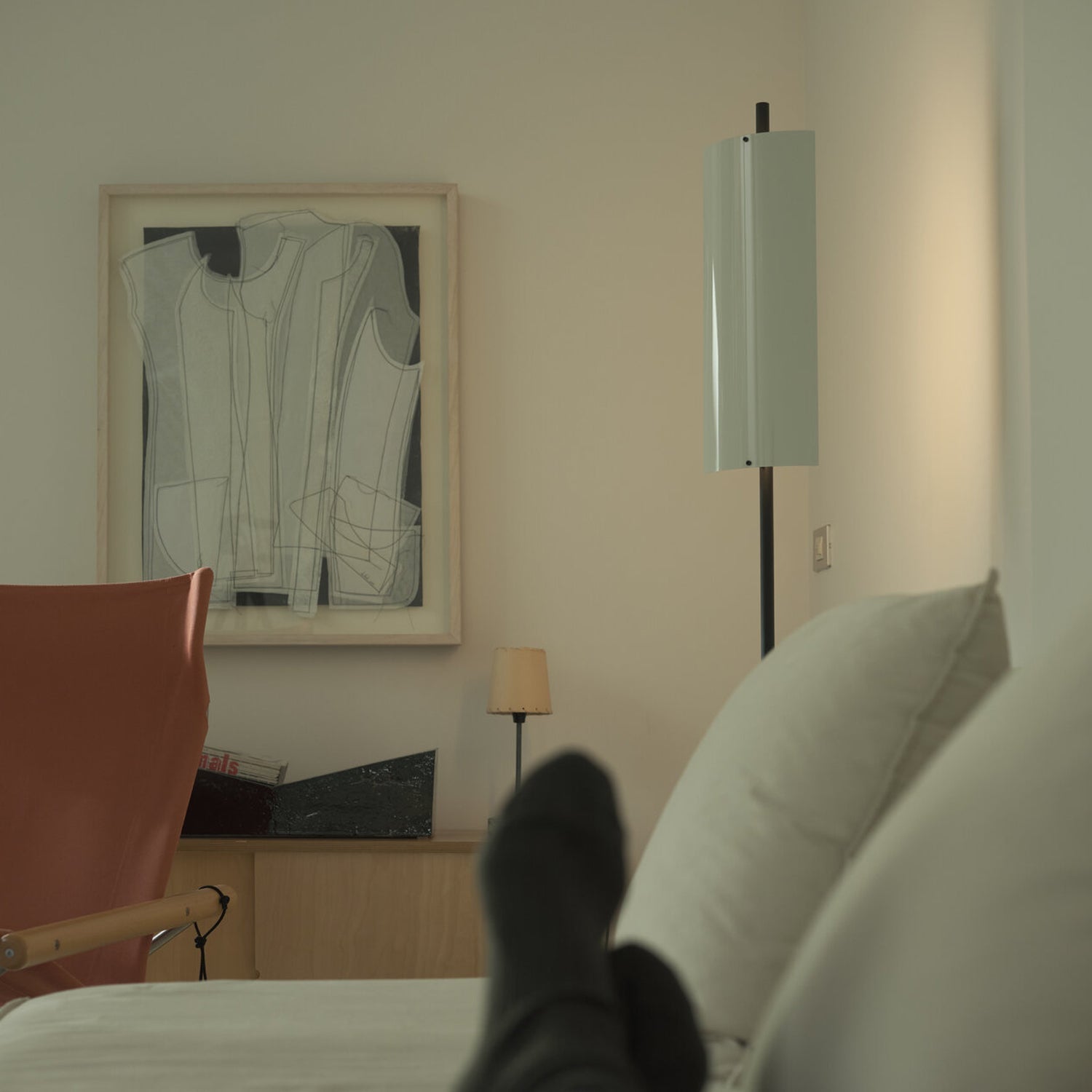 Lámina Dorada 45 Floor Lamp