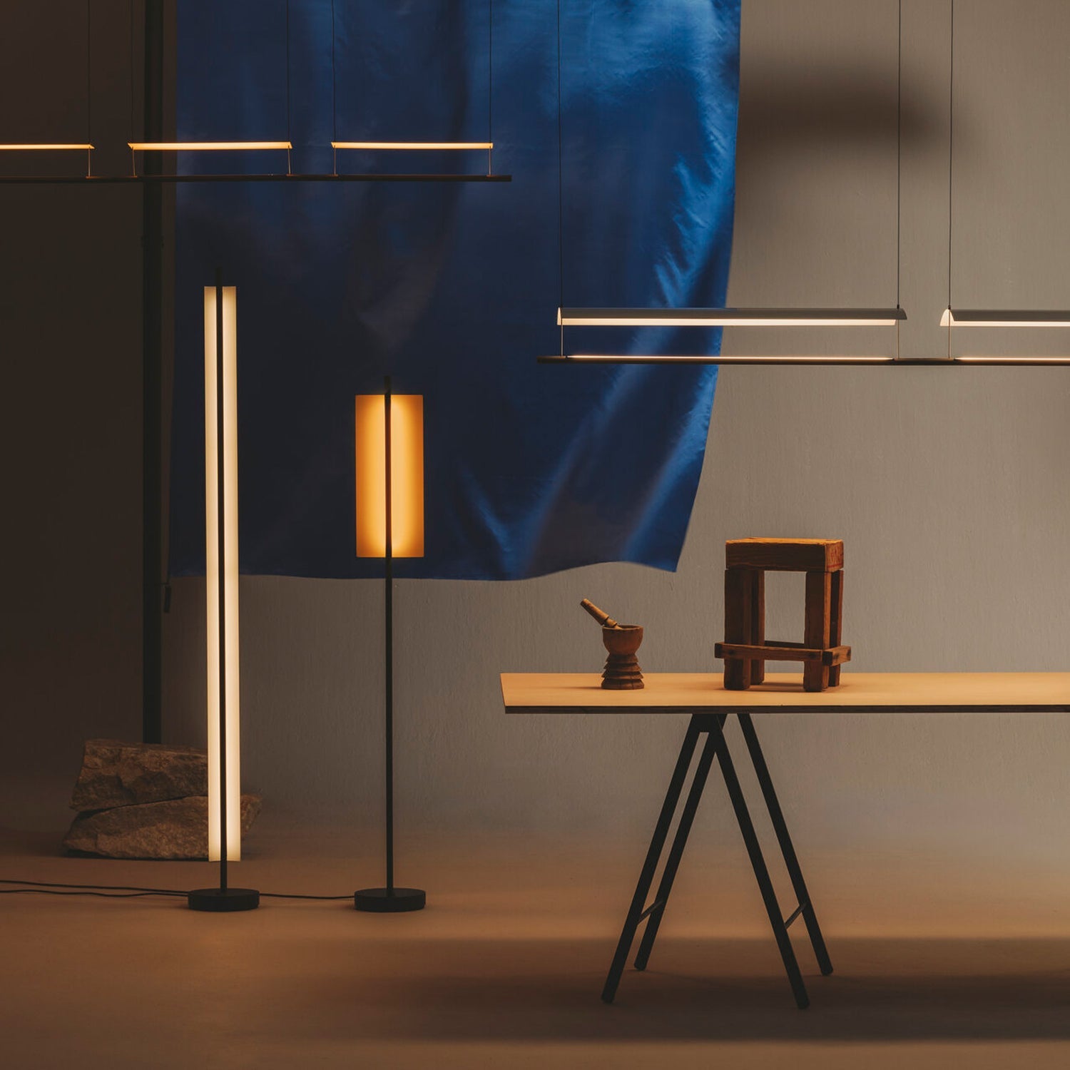 Lámina Dorada 45 Floor Lamp