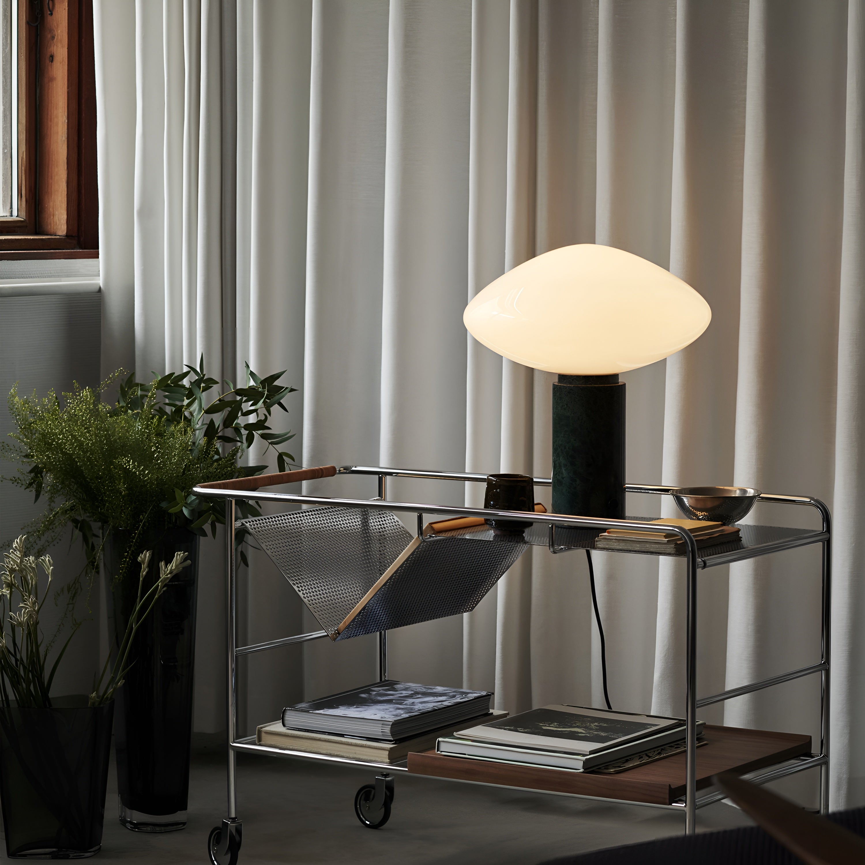 Mist AP17 Table Lamp