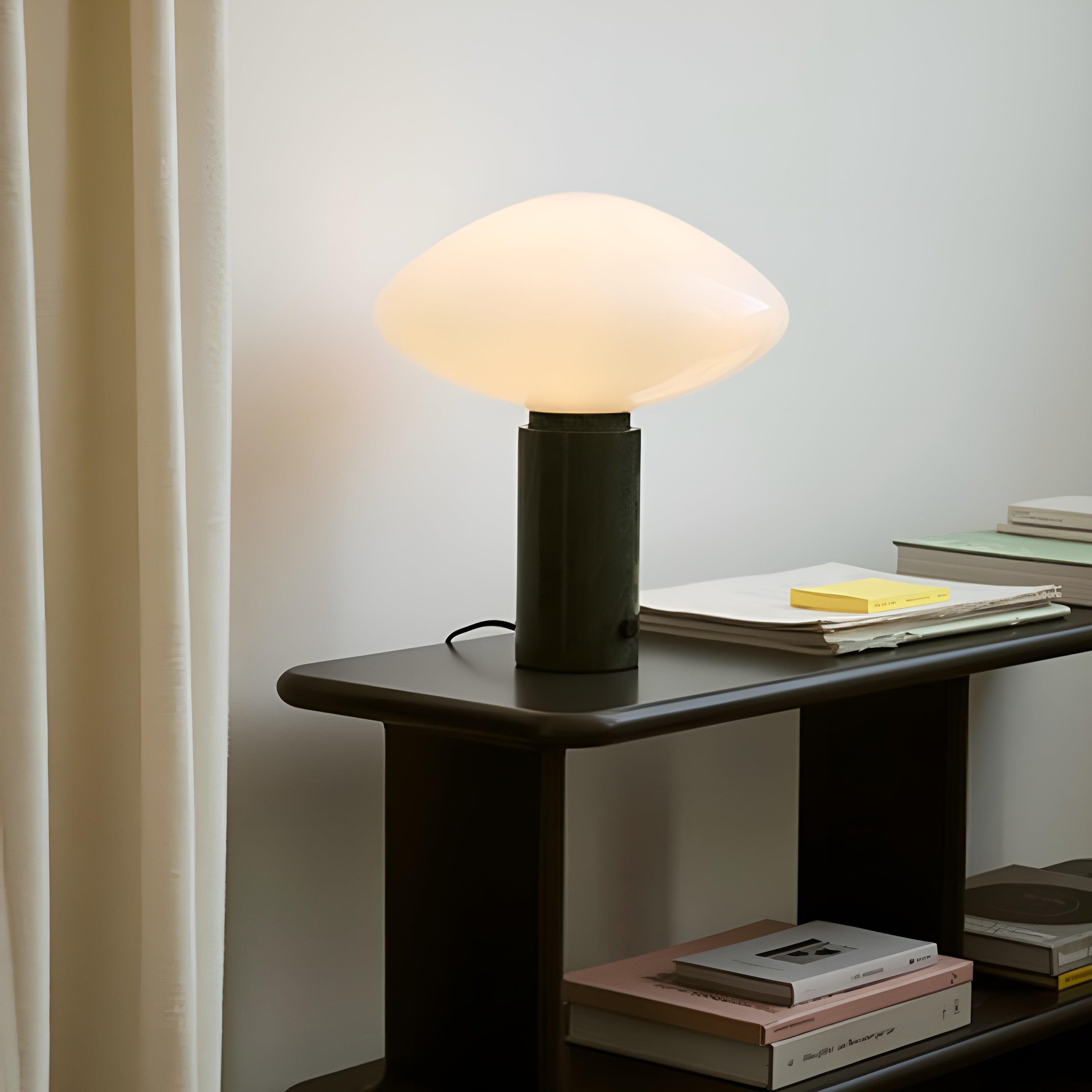 Mist AP17 Table Lamp
