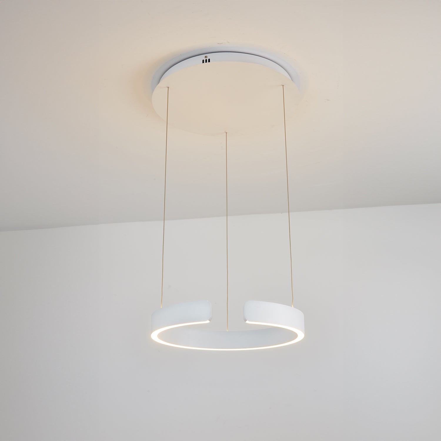 Mito_Sospeso_Pendant_Light_Occhio_0005