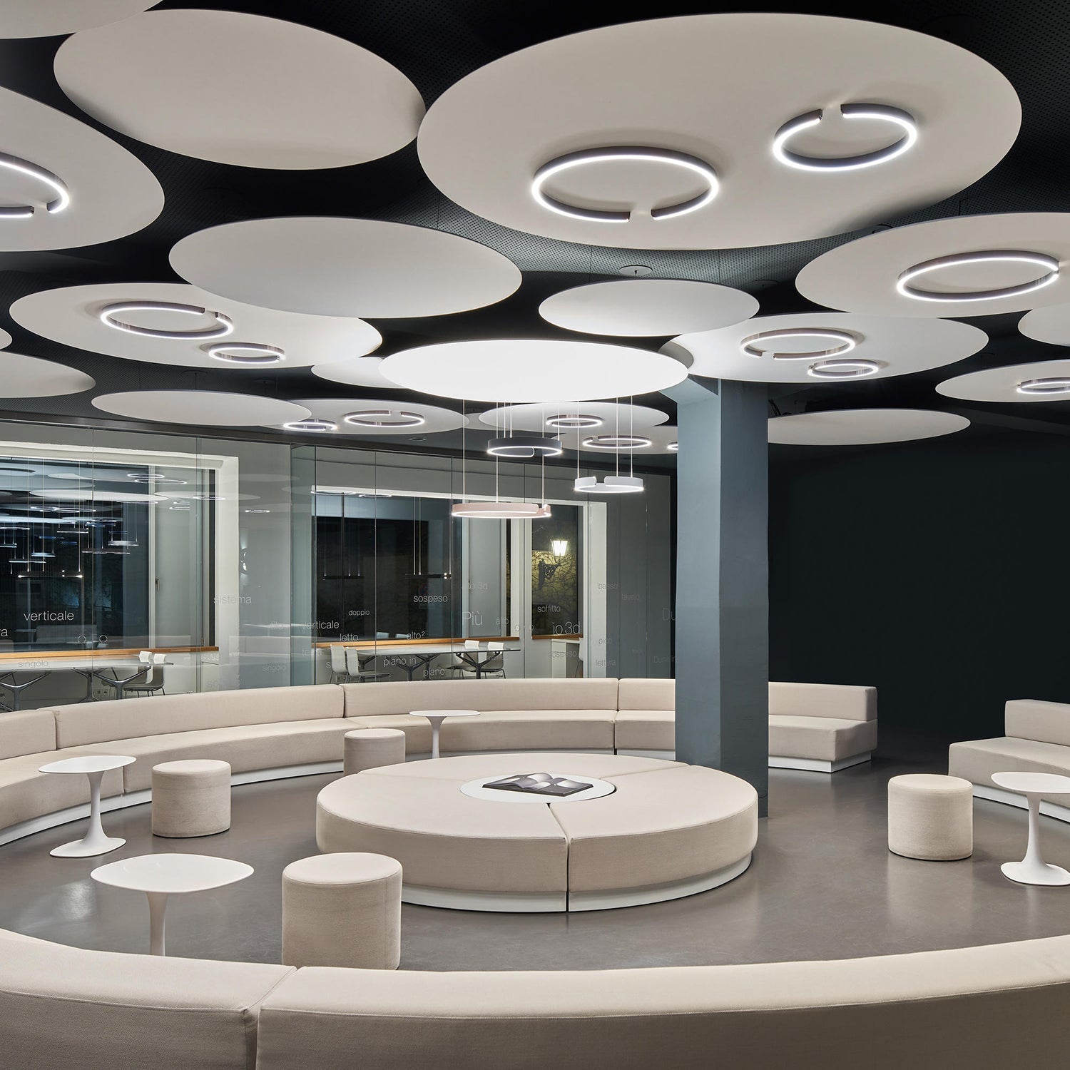 Mito_Sospeso2_Pendant_Light_Occhio_22