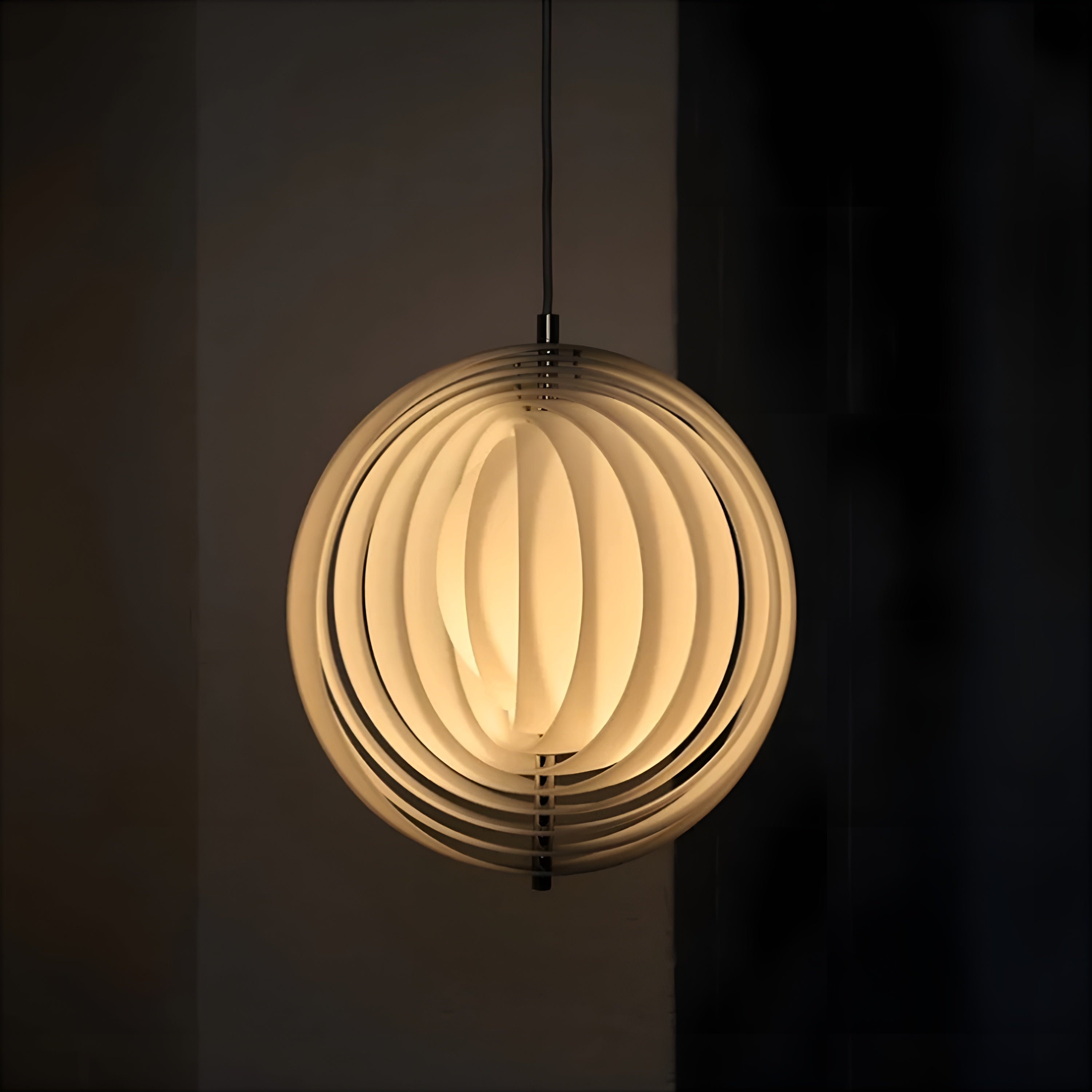 Moon Opal Pendant Light