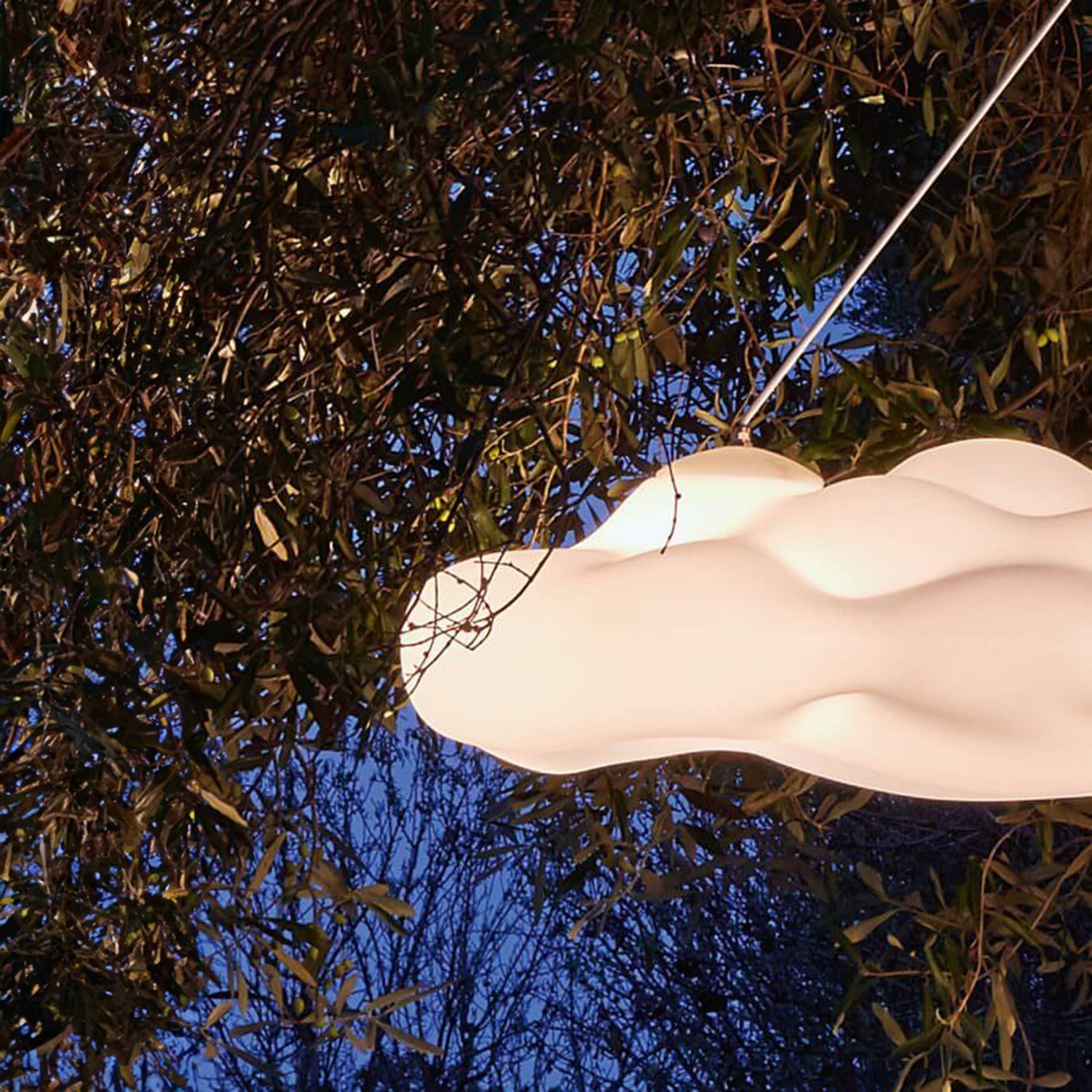 Nefos Cloud Pendant Light