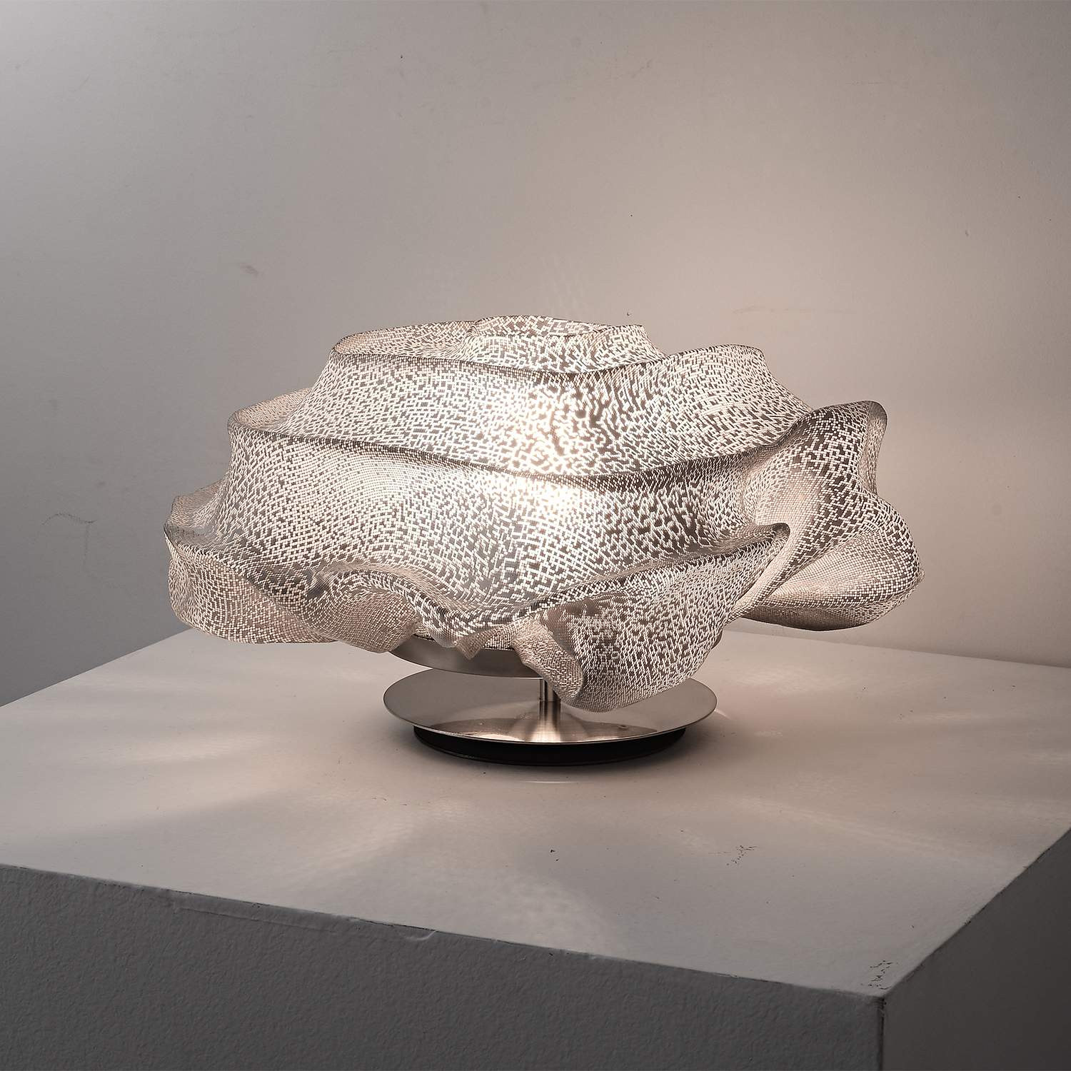 Nevo Short Table Lamp