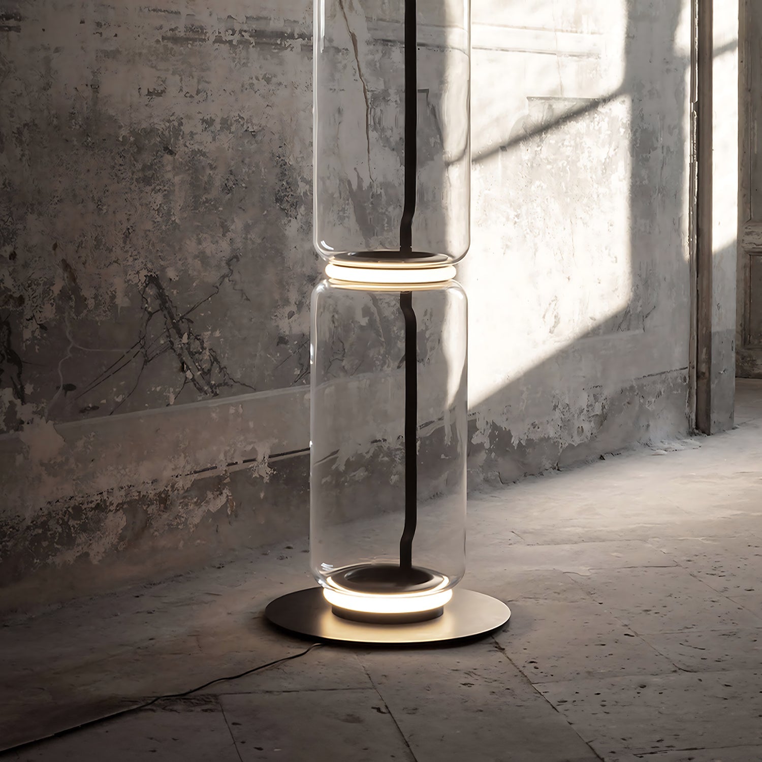 Noctambule Cone Small Base Floor Lamp