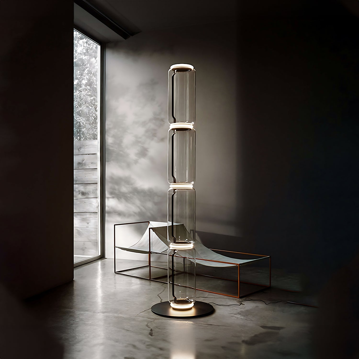 Noctambule Small Base Floor Lamp