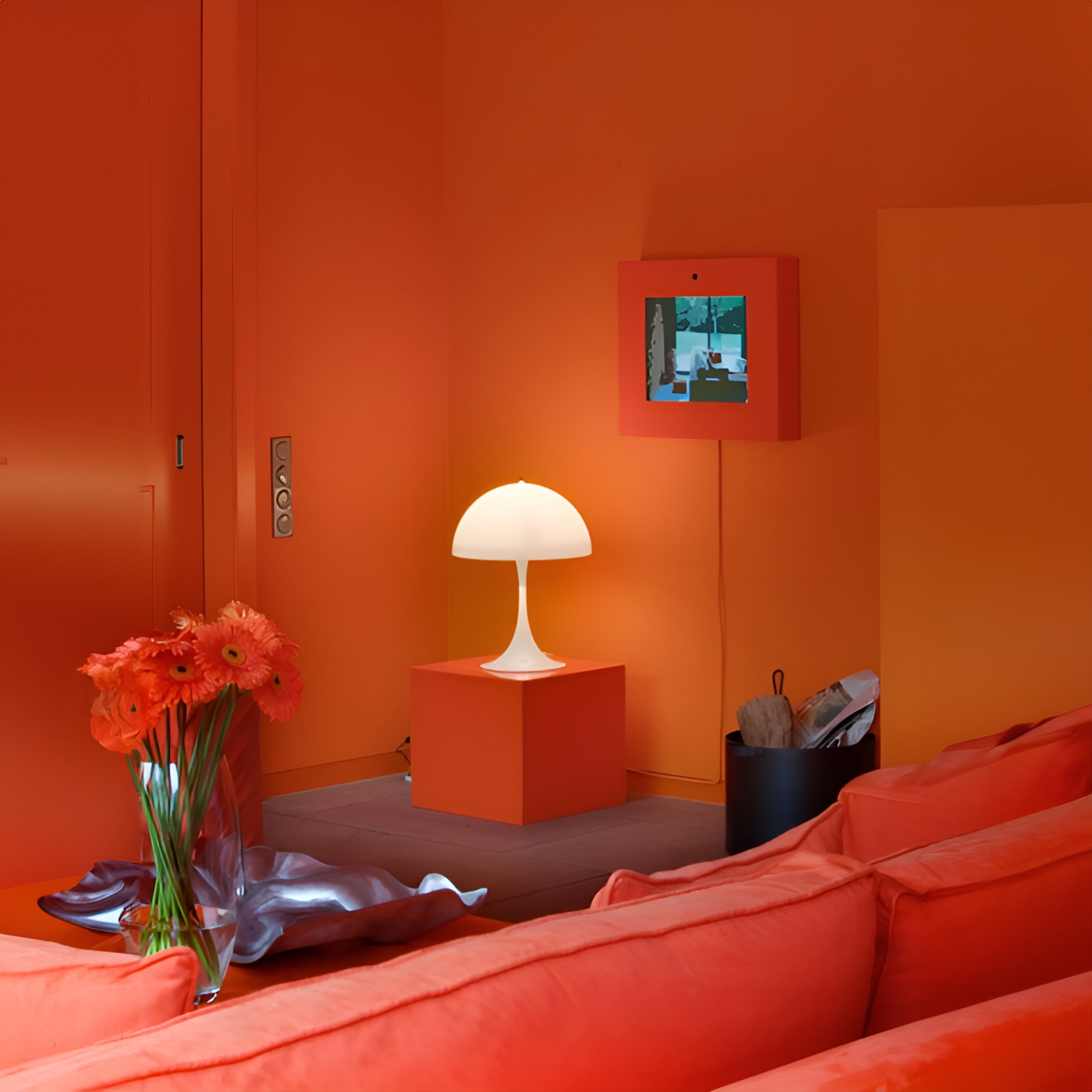 PANTHELLA Table Lamp