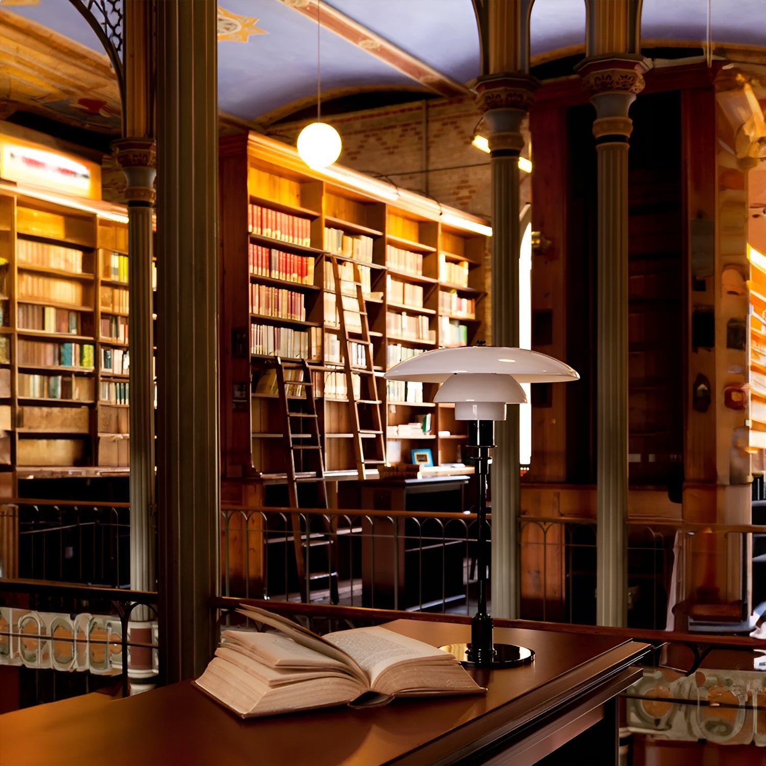 PH 4½-3½ Table Lamp