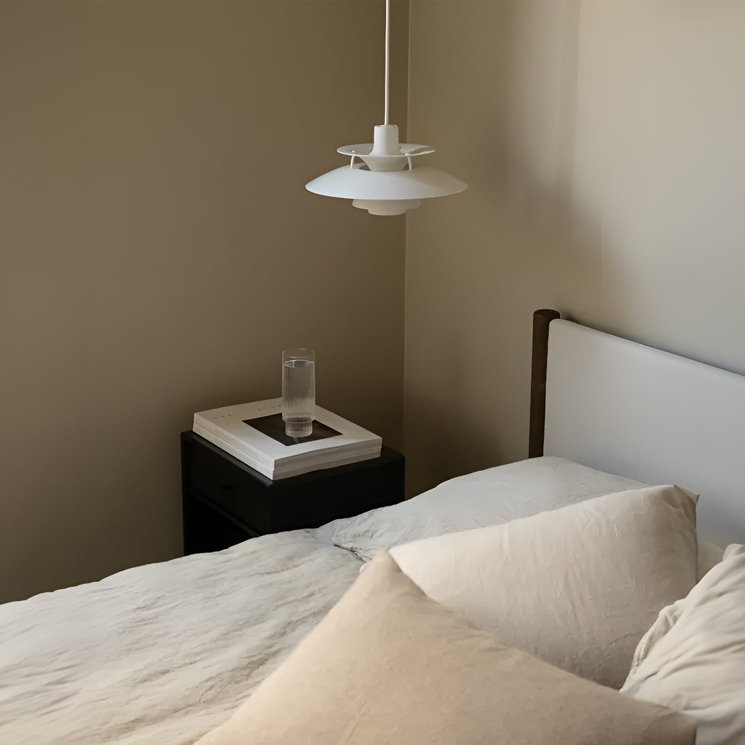 PH5 MIDDLE Pendant Light