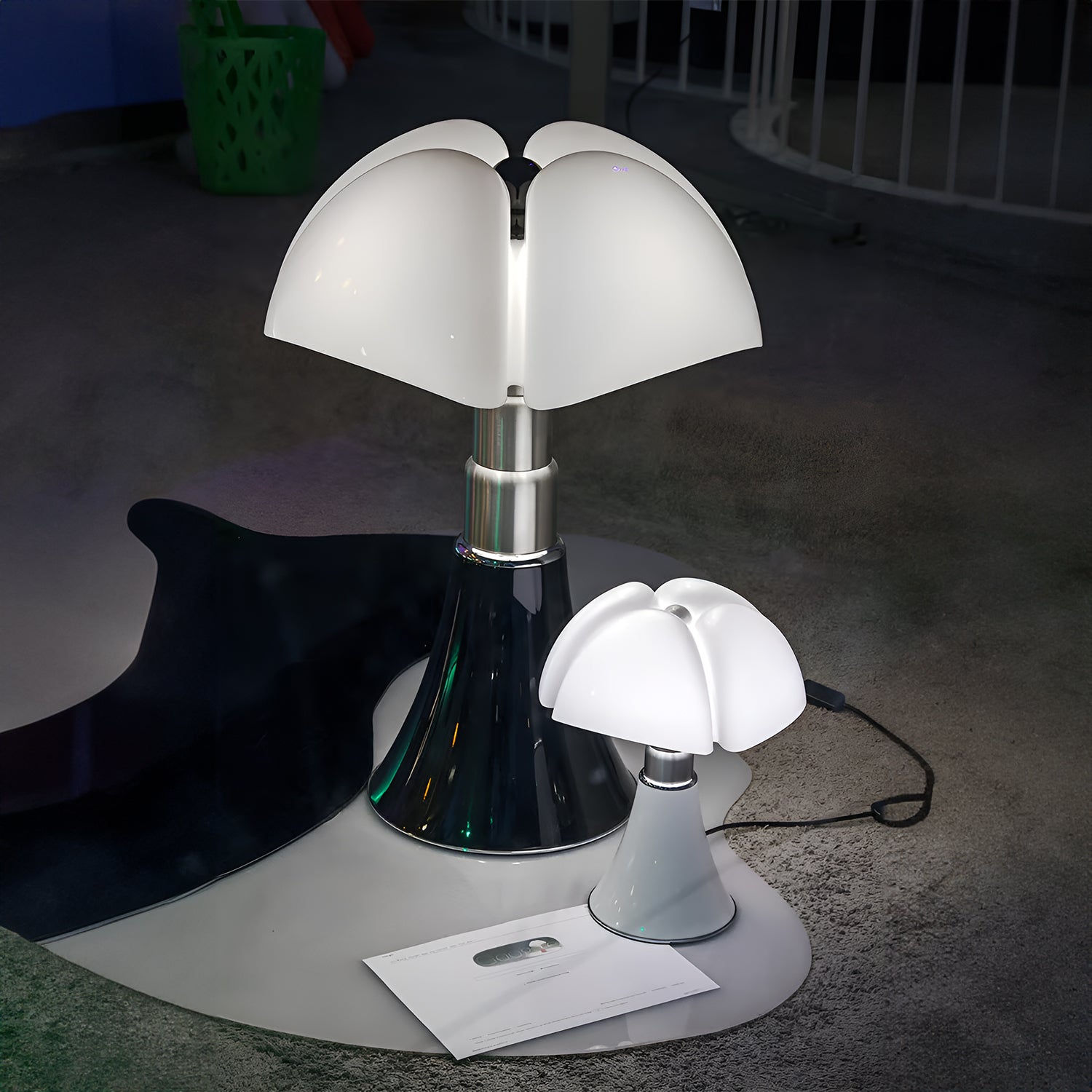 PIPISTRELLO Table Lamp