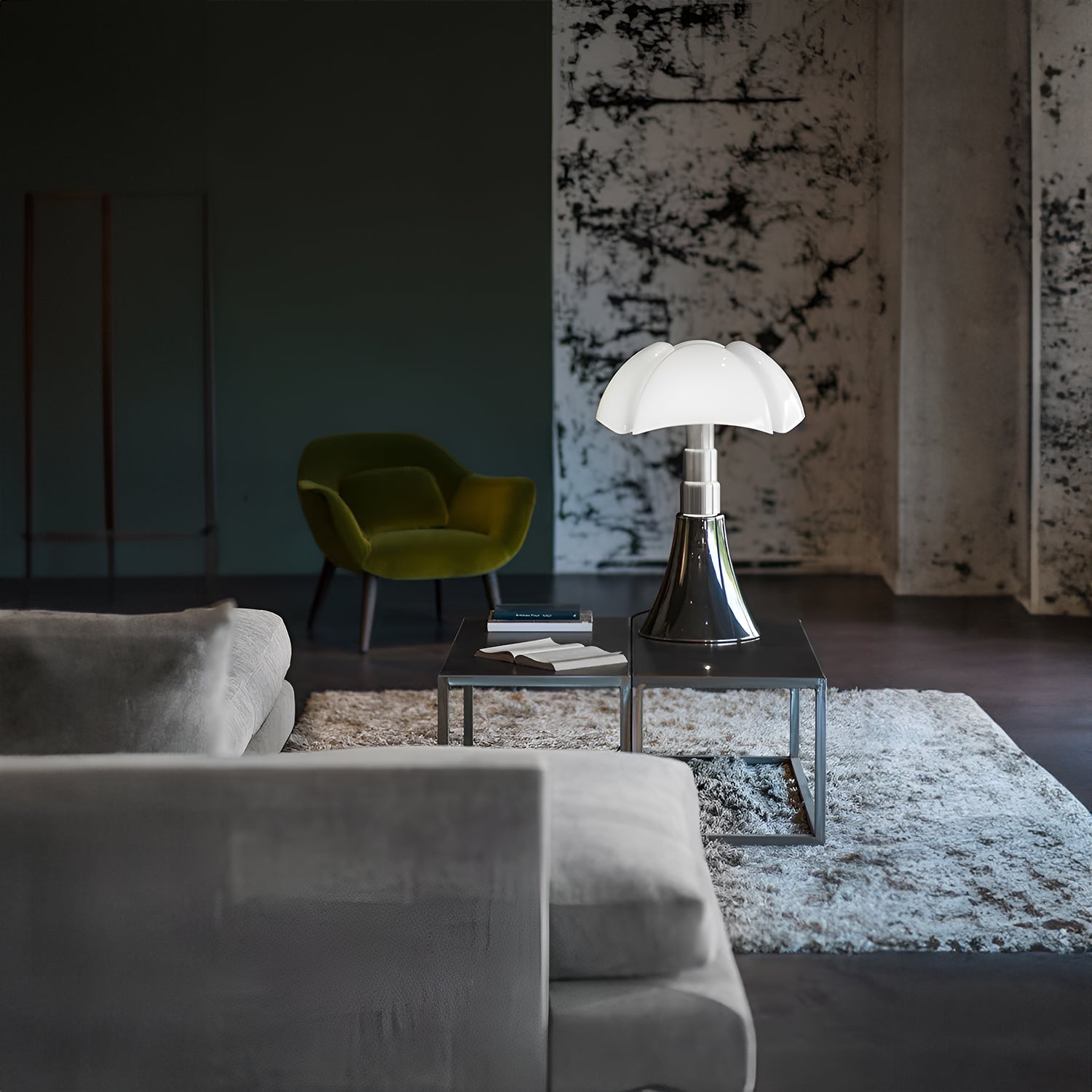 PIPISTRELLO Table Lamp