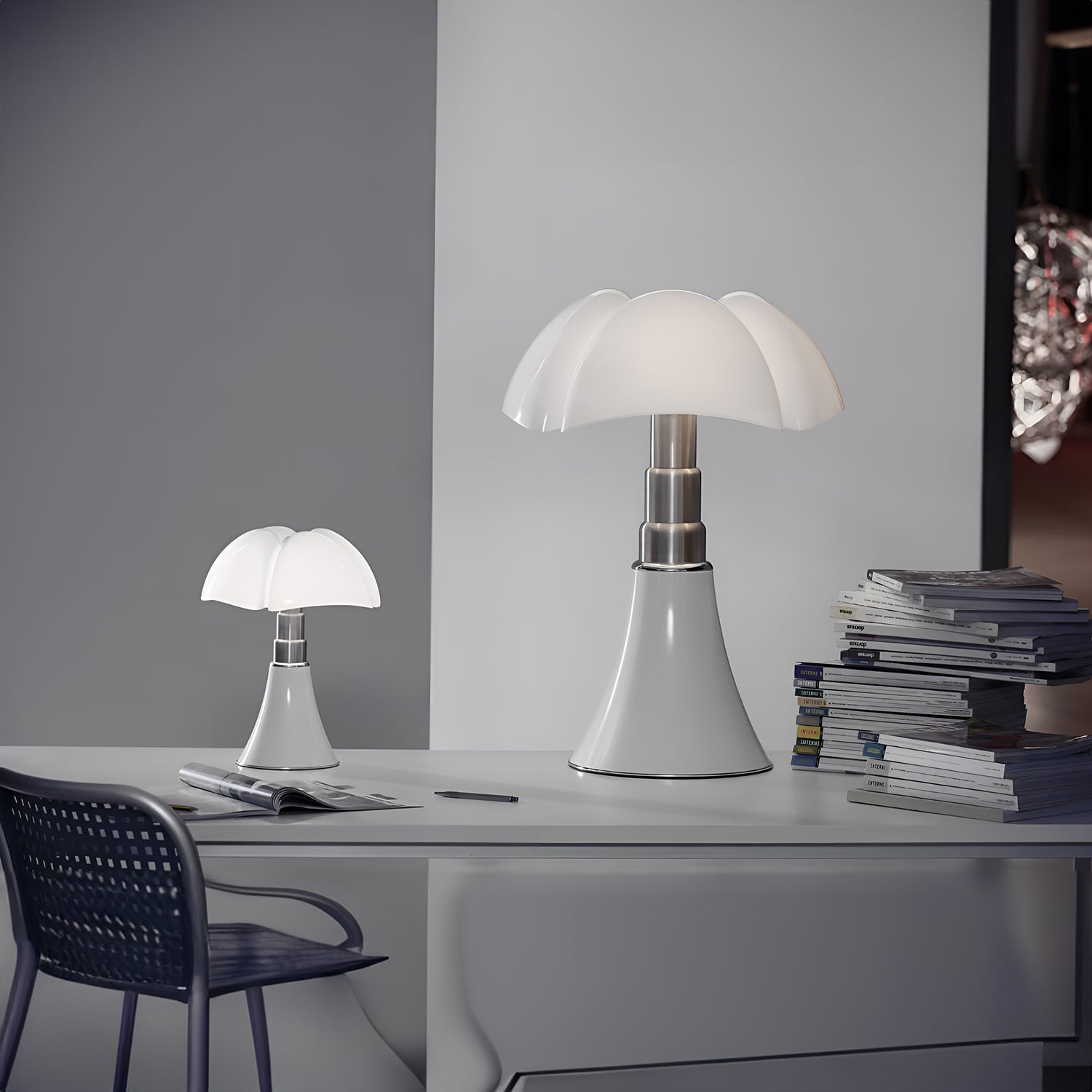 PIPISTRELLO Table Lamp