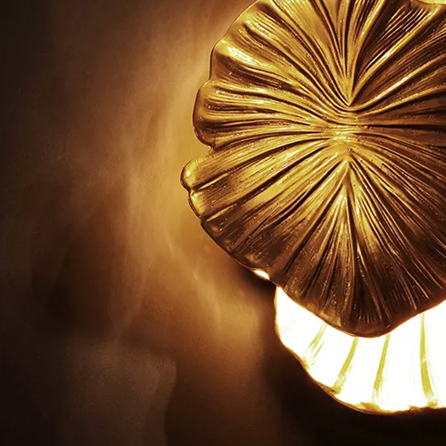 Passion Sconce