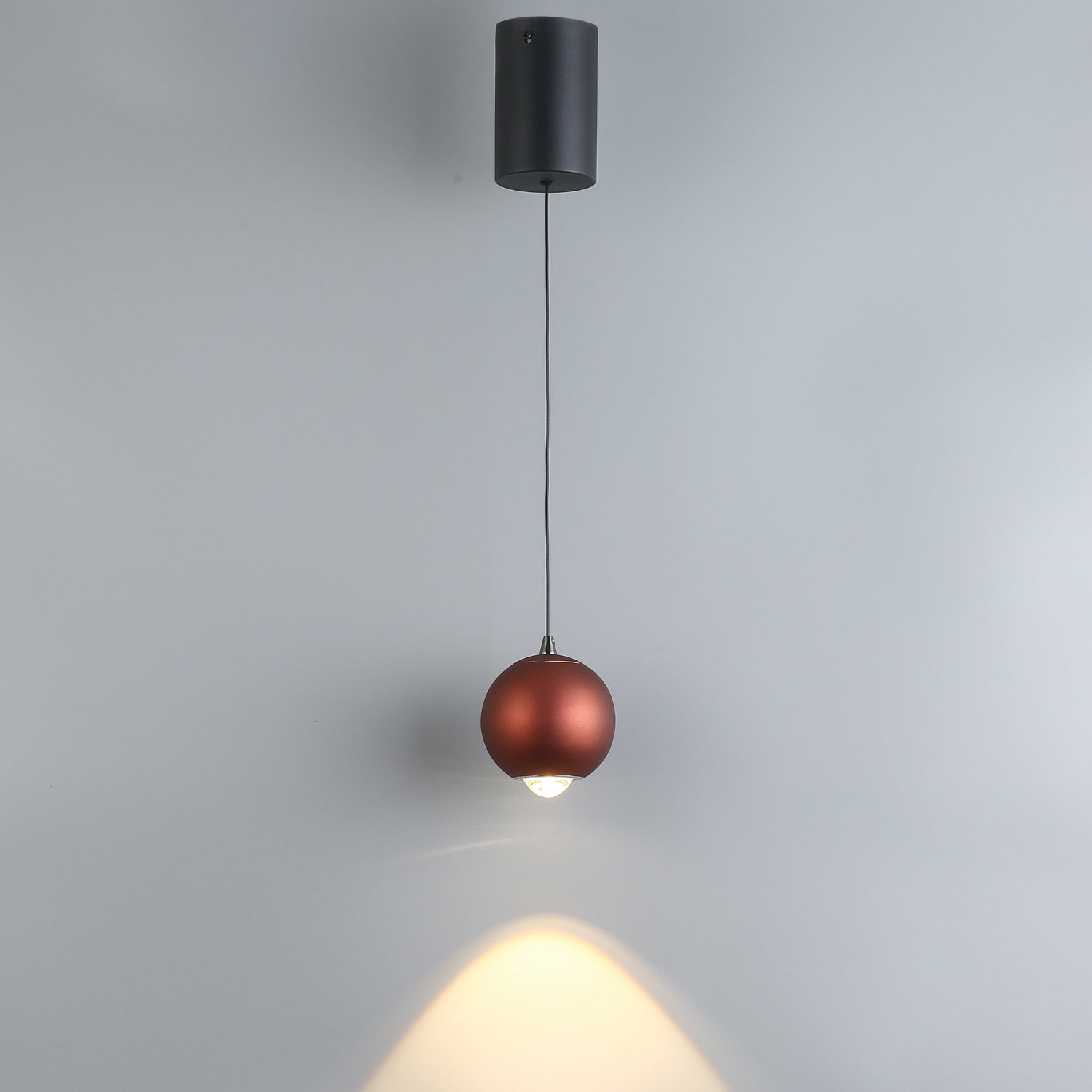 Planet_Spotlight_Pendant_Light_06