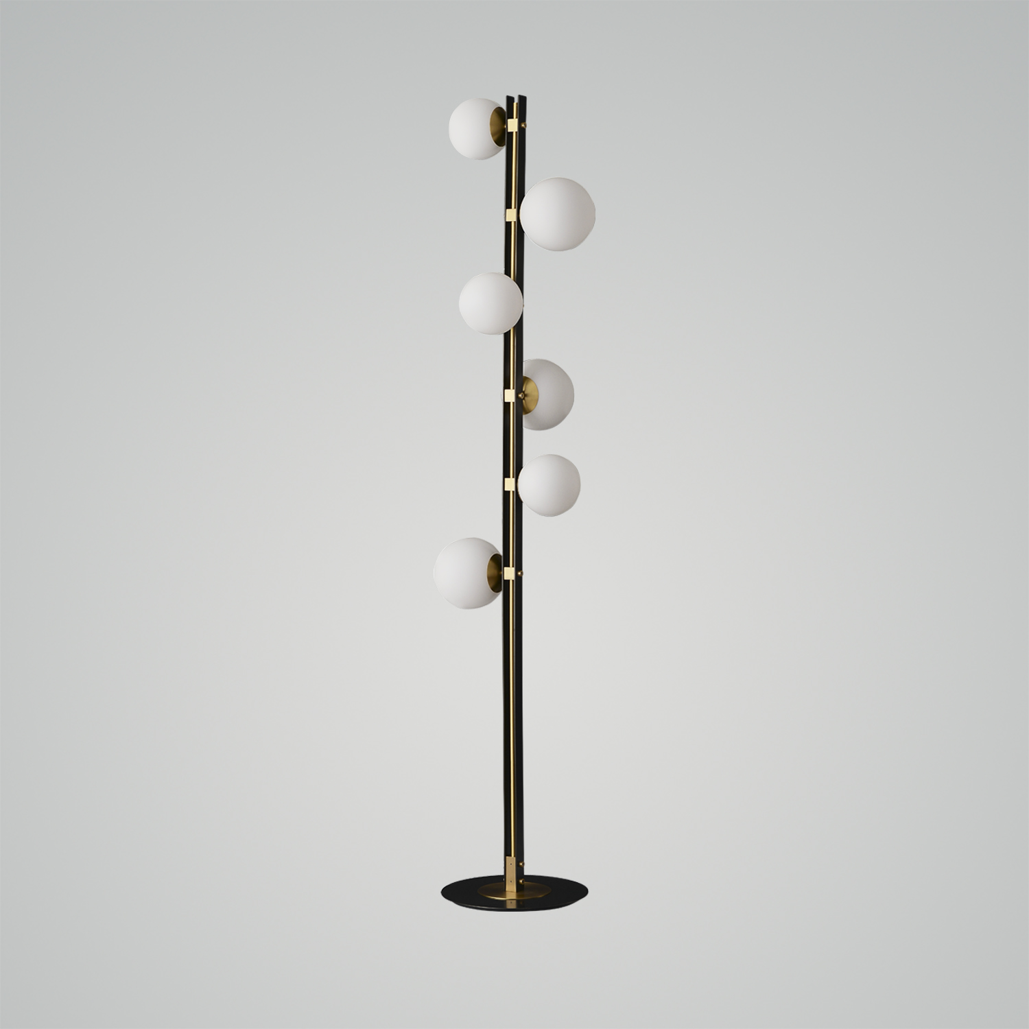 Planeta P Floor Lamp