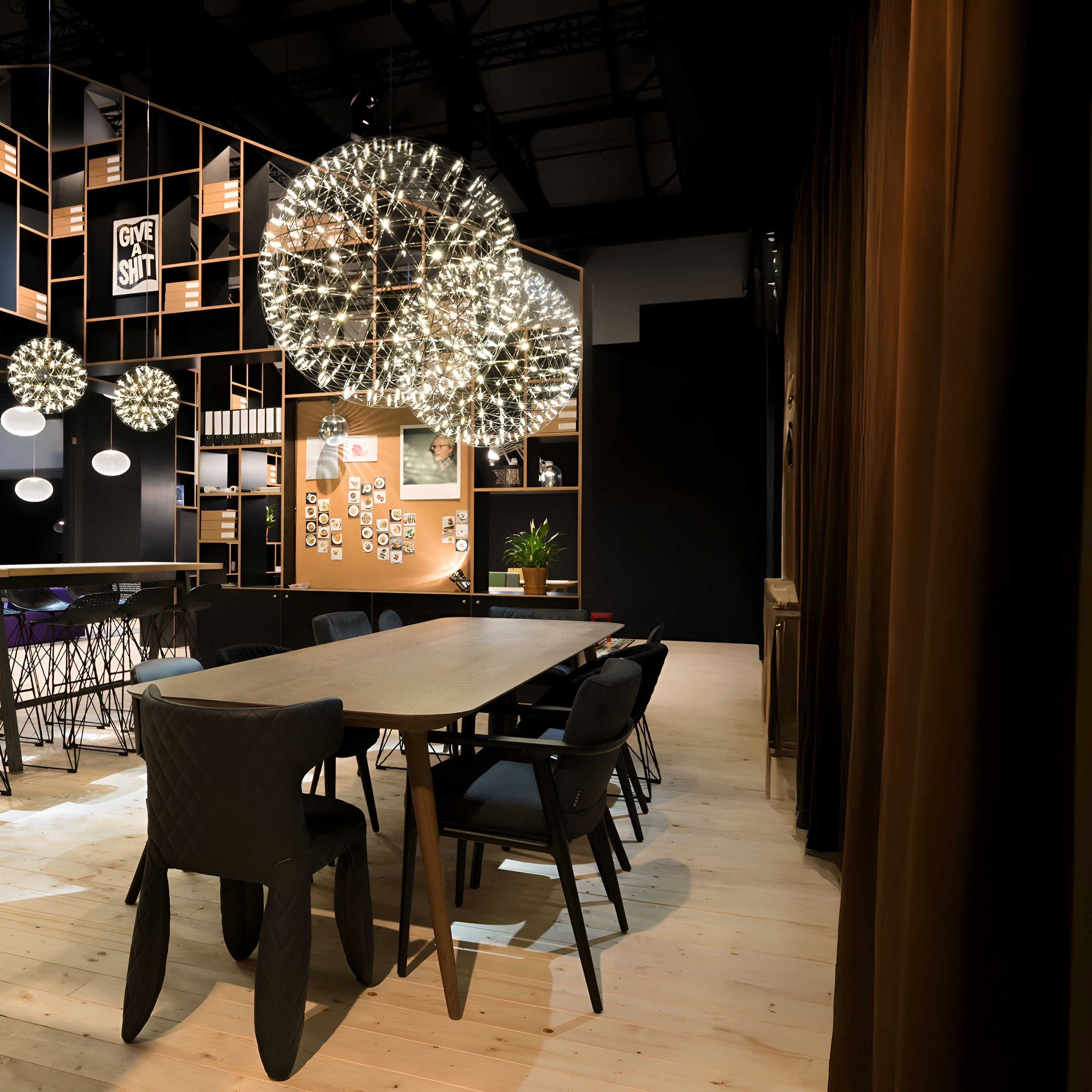 Raimond II Pendant Light