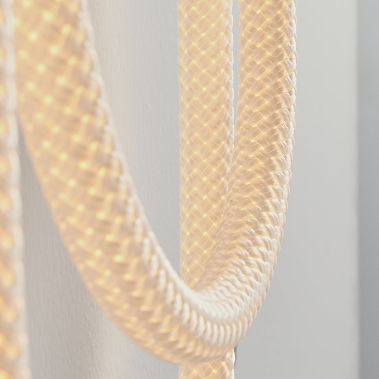 Shield_Sconce_LukeLampCo_0011