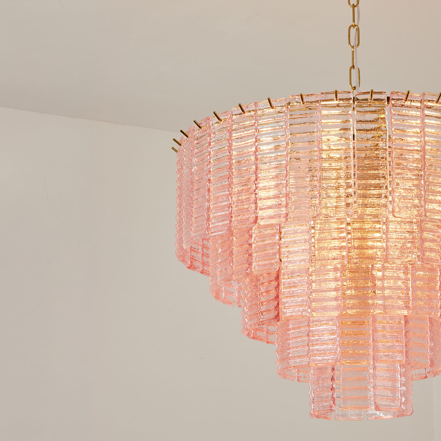 Sirene Pink Glass Round Chandelier