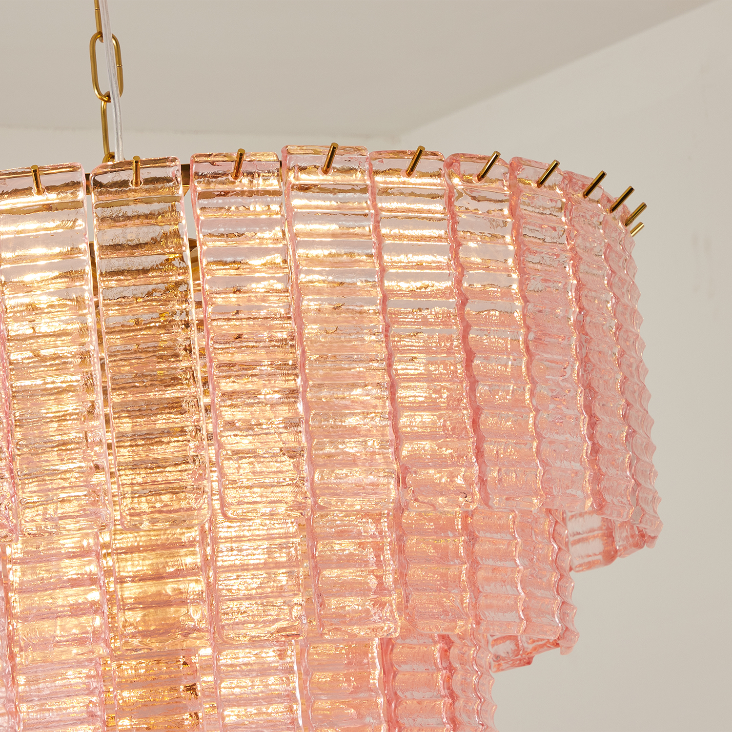 Sirene Pink Glass Round Chandelier