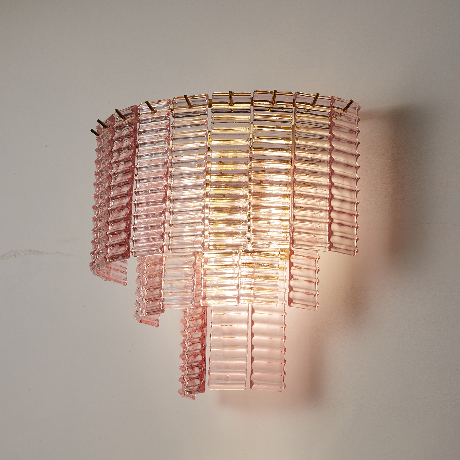 Sirene Pink Glass Round Sconce