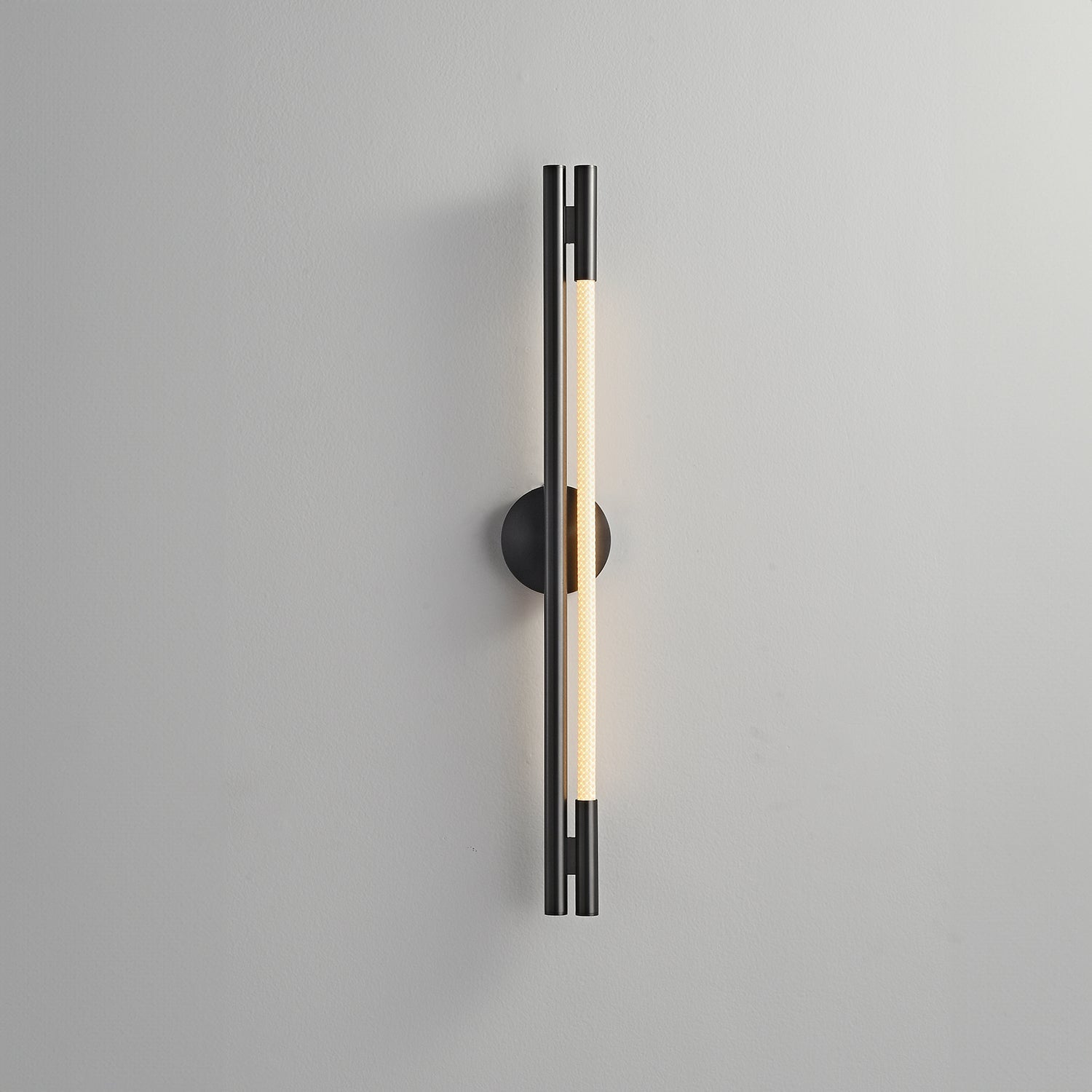 Surrey_Sconce_LukeLampCo_0006