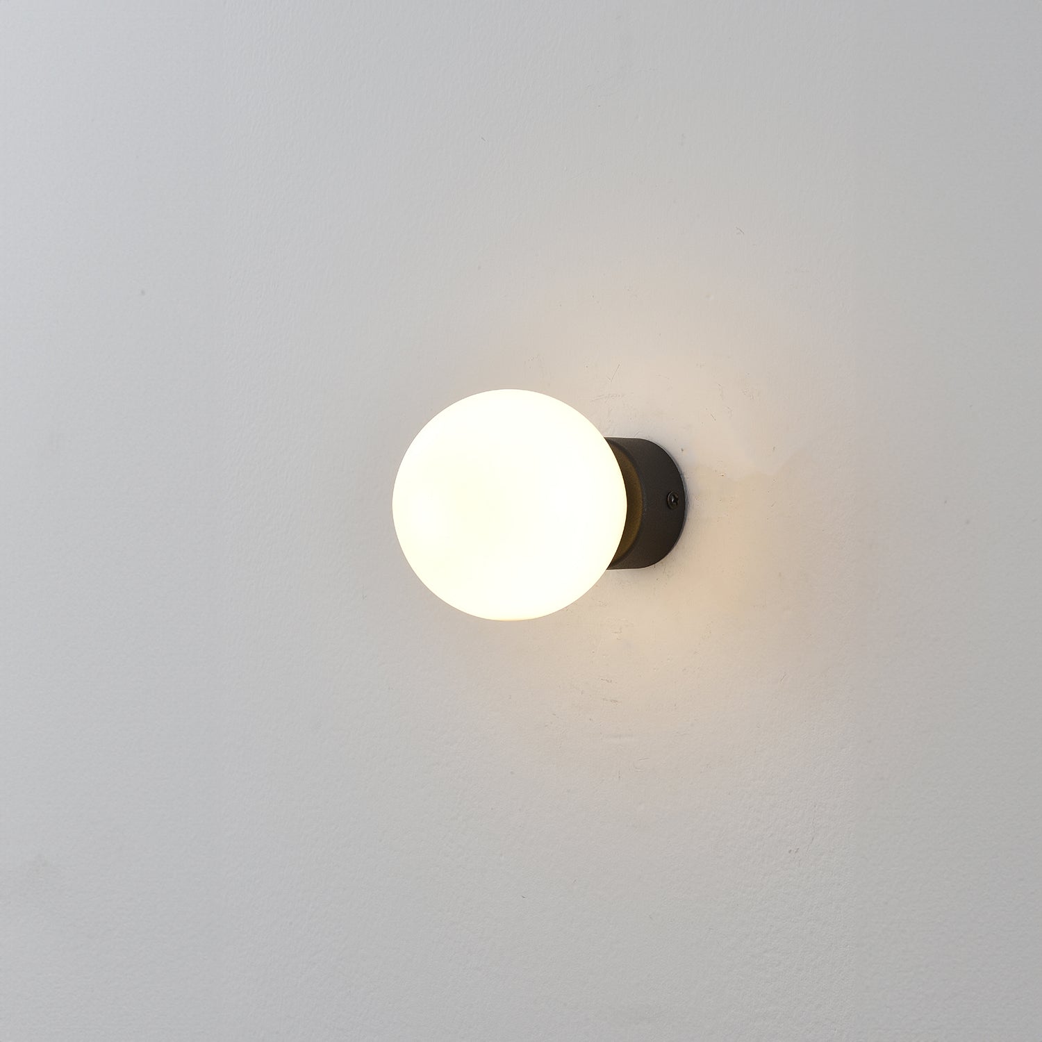 Symphony_Wall_Light_06