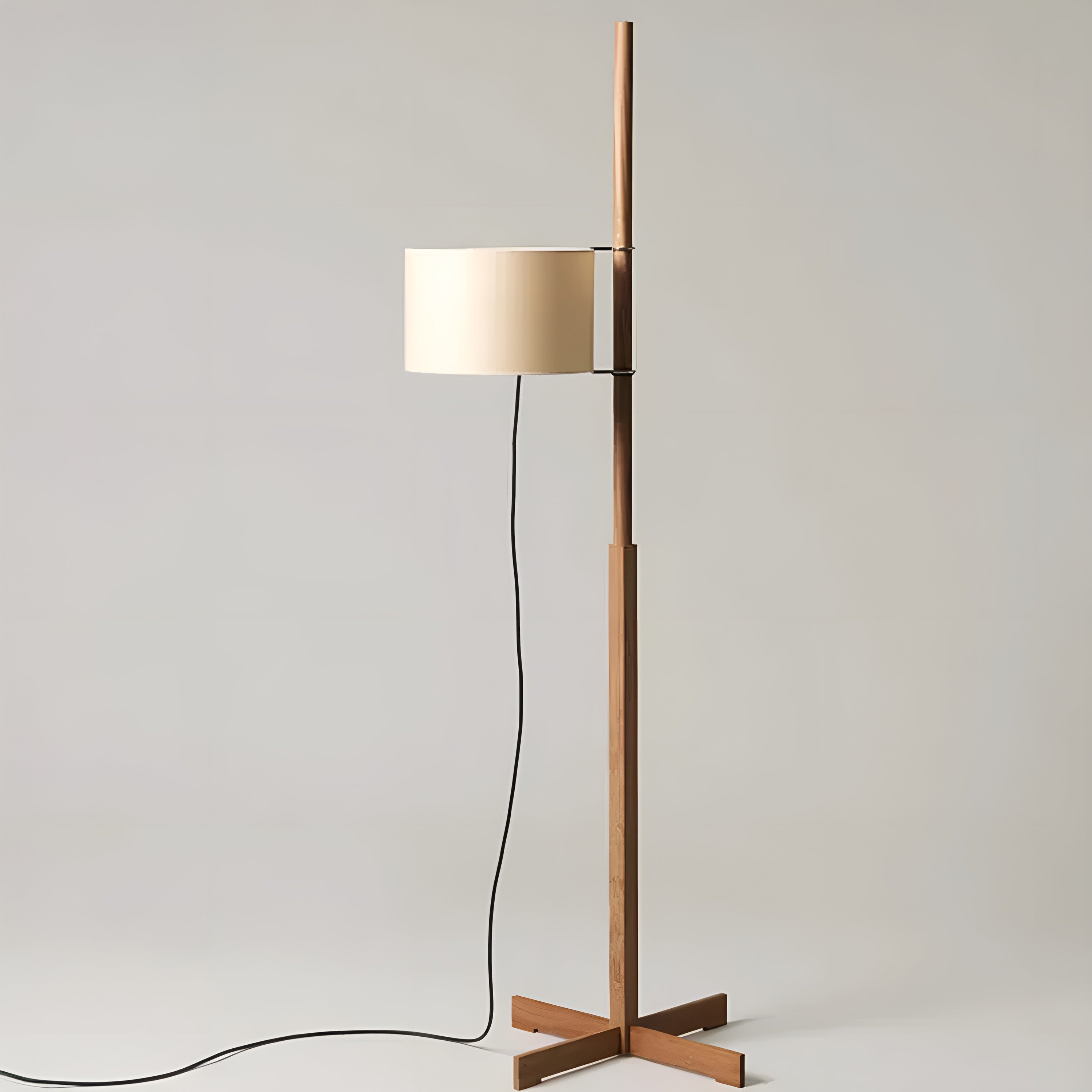 TMM Floor Lamp