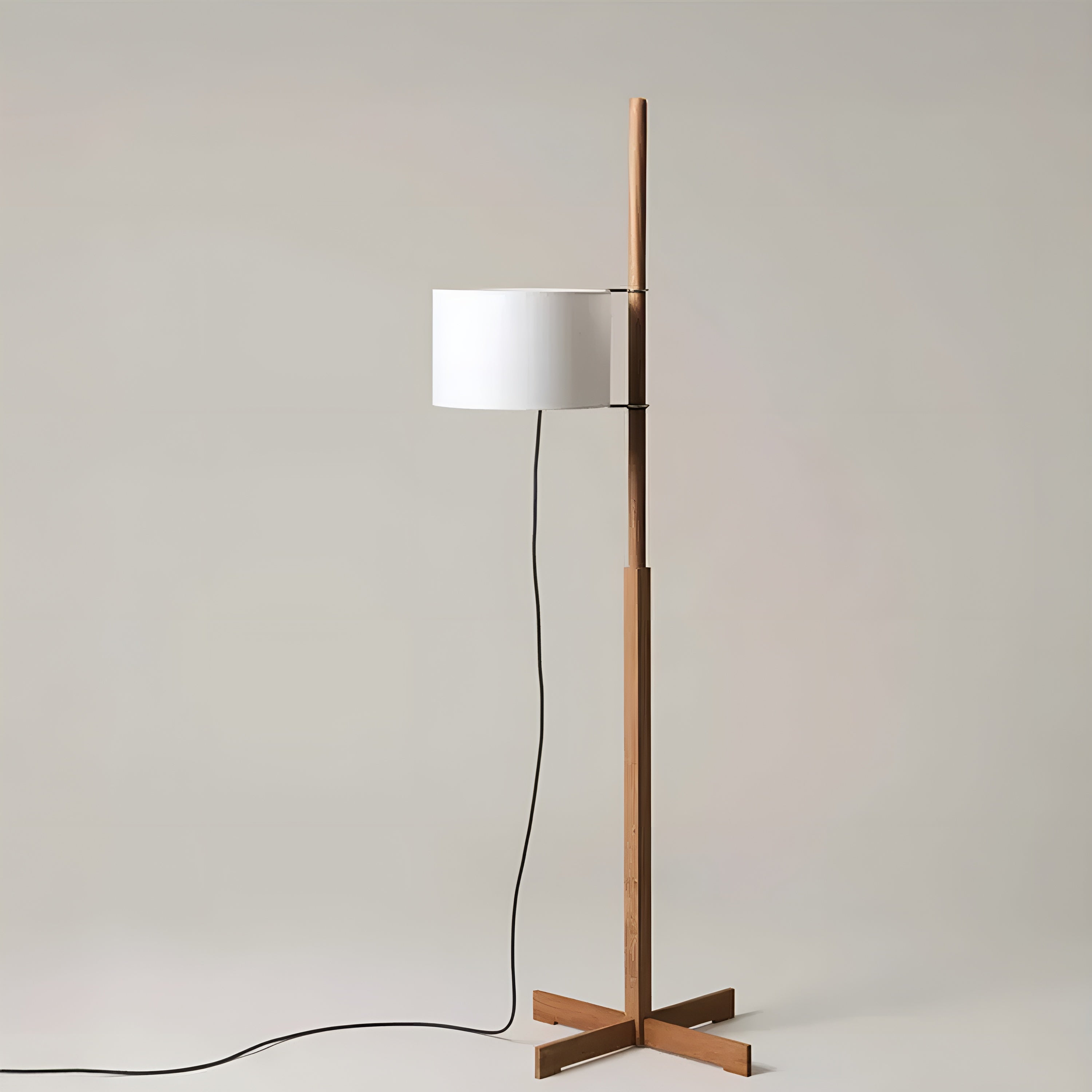 TMM Floor Lamp