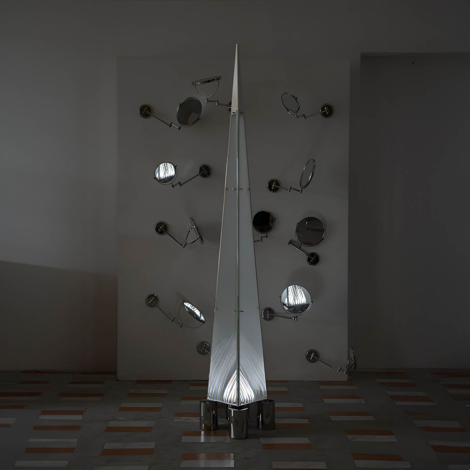 FRAGMENT 3 Floor Lamp