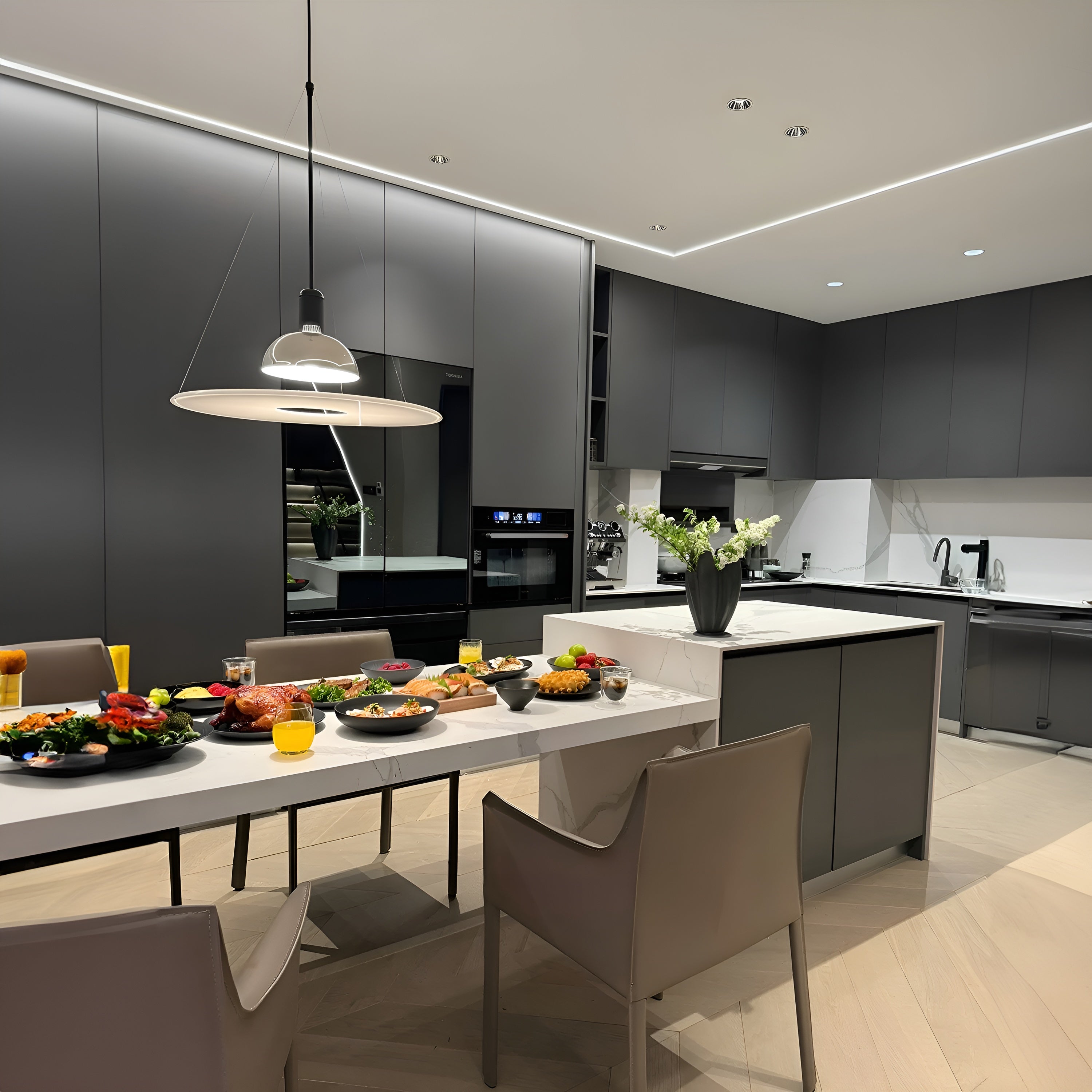 FRISBI Pendant Light