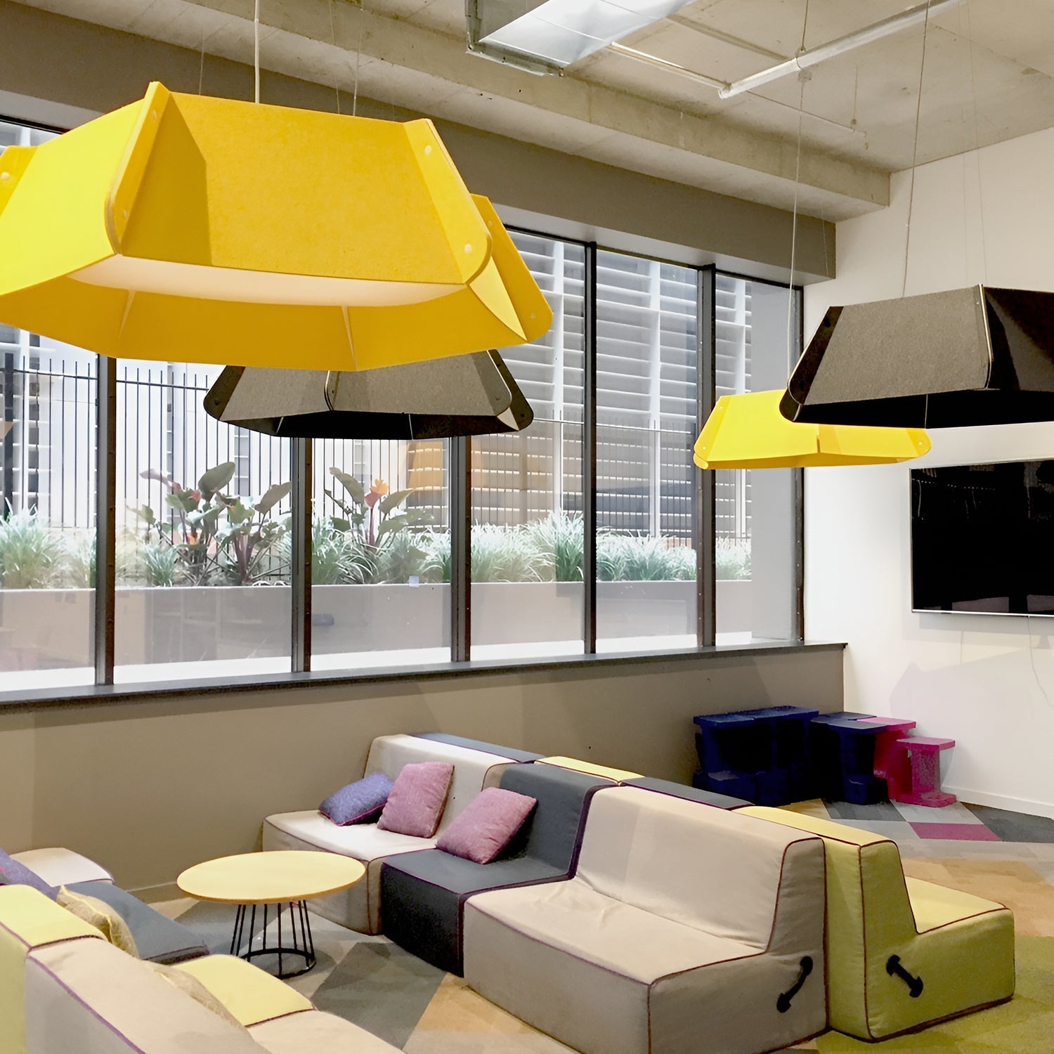 HEKTA  Pendant Light