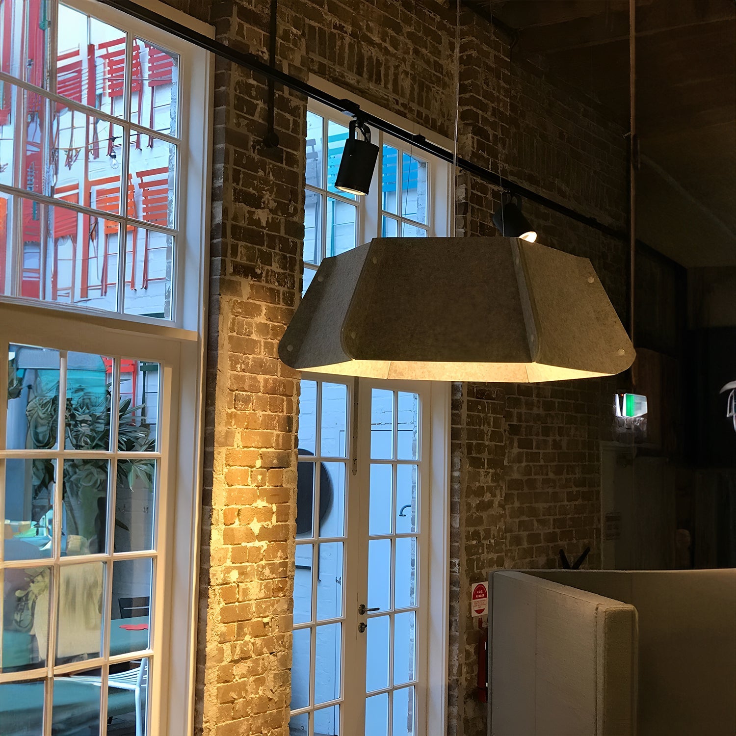 HEKTA  Pendant Light