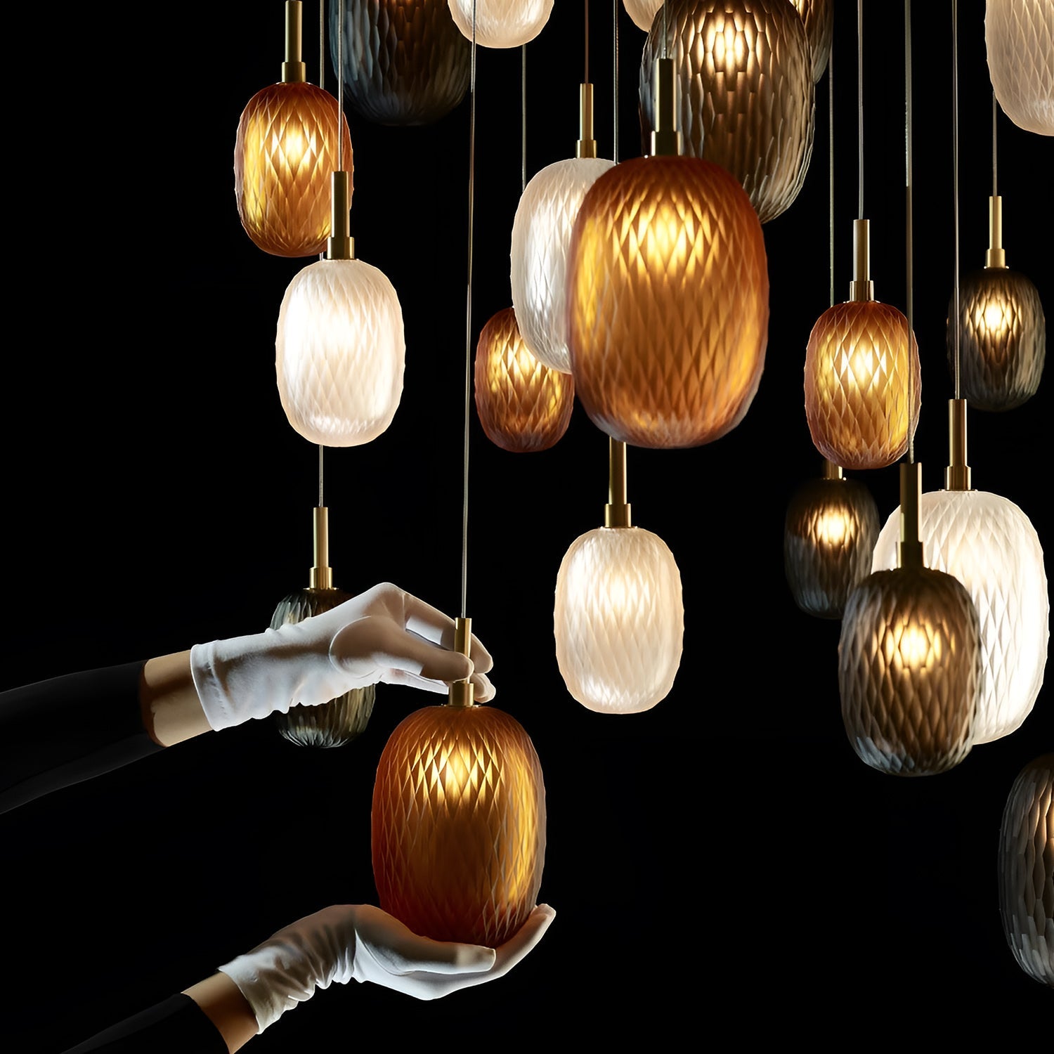 Metamorphosis Small Pendant Light