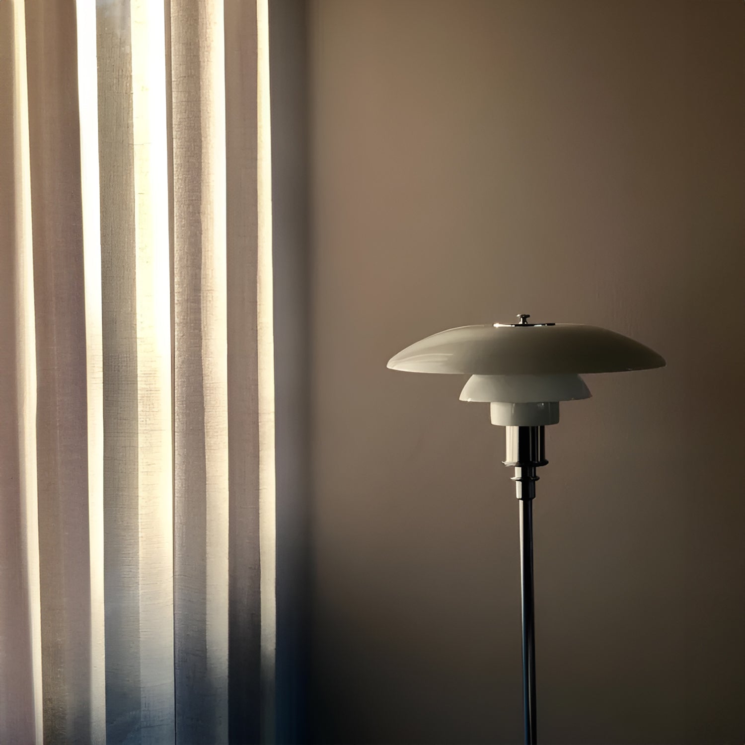 PH 3½-2½ Floor Lamp