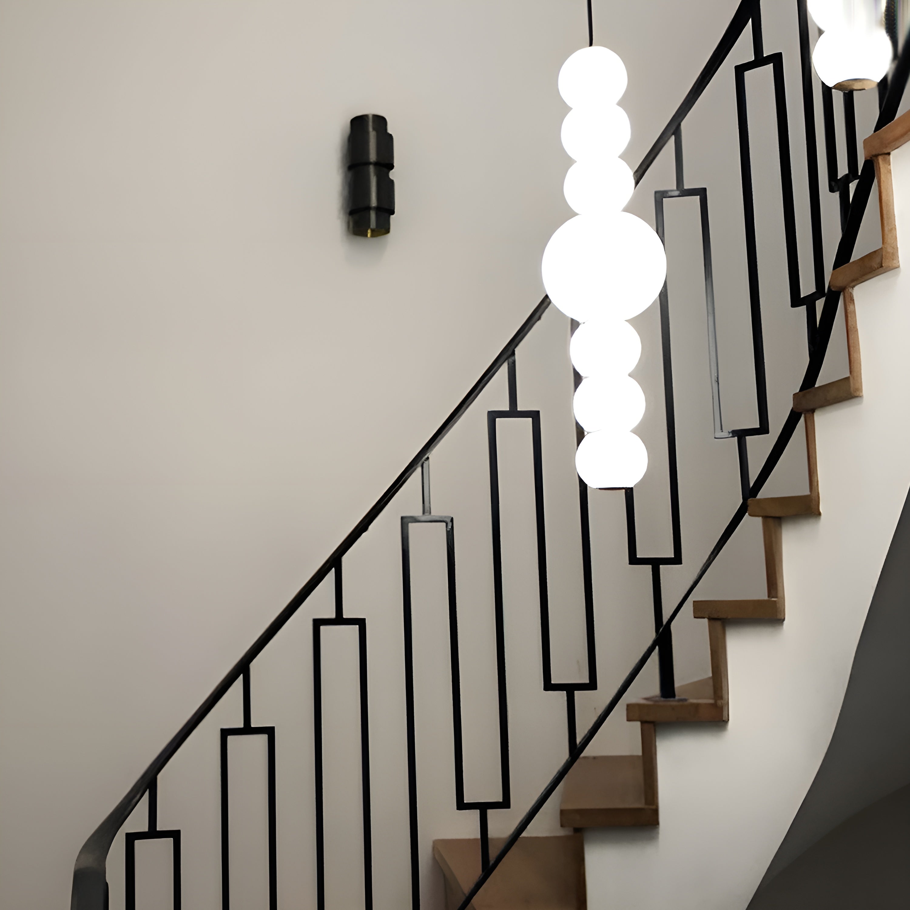 Pearls Double Pendant Light