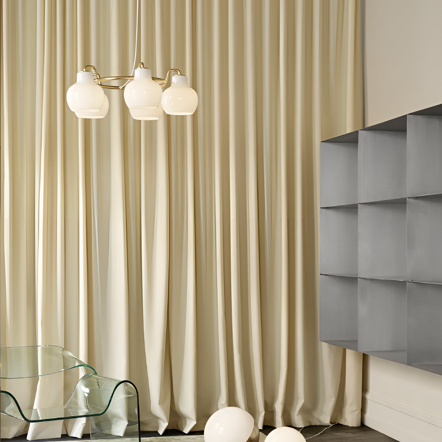 VL Ring Crown Chandelier