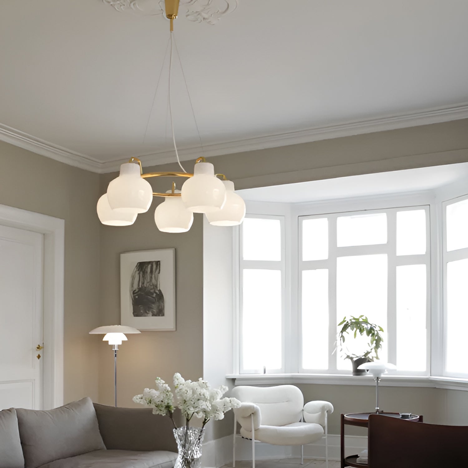 VL Ring Crown Chandelier