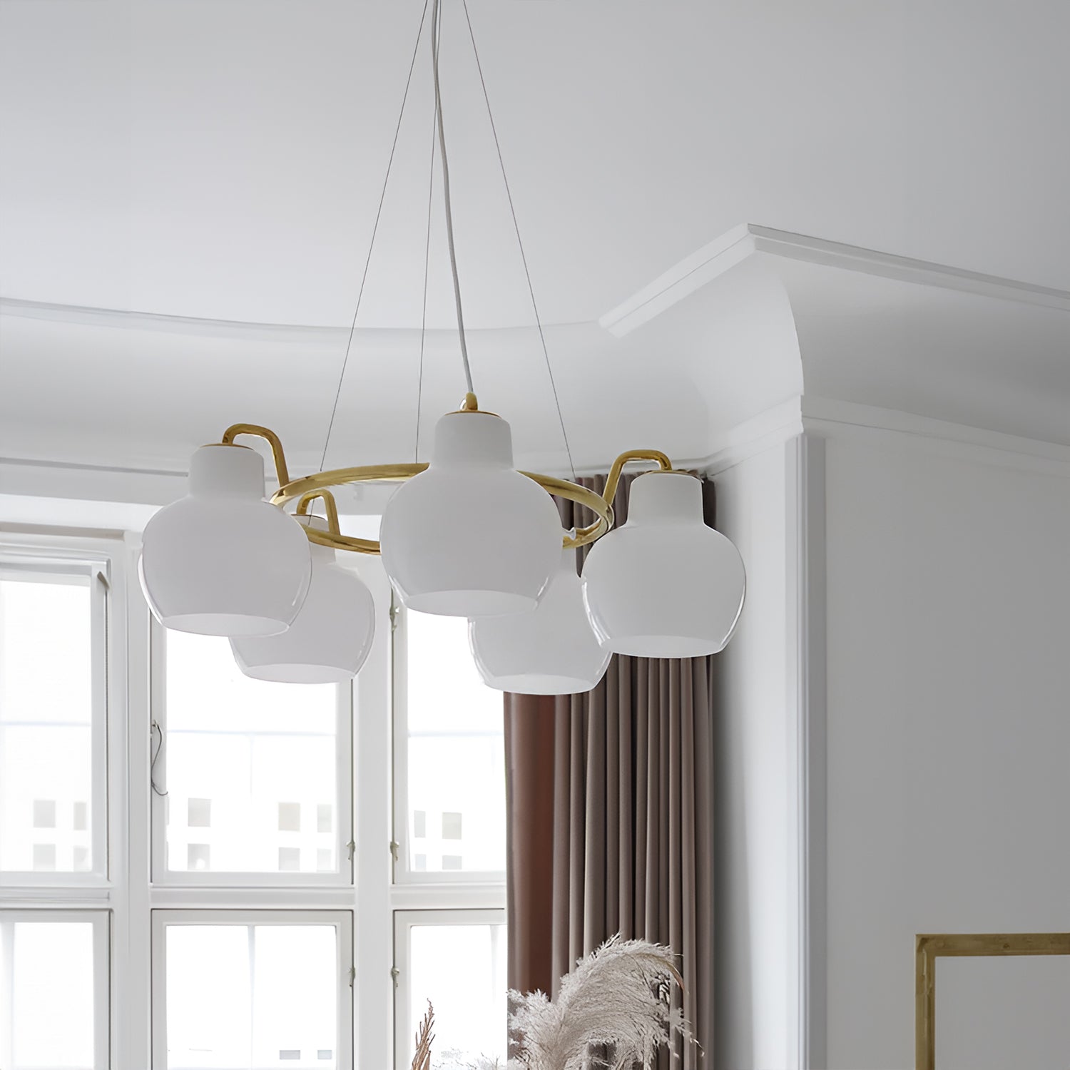 VL Ring Crown Chandelier