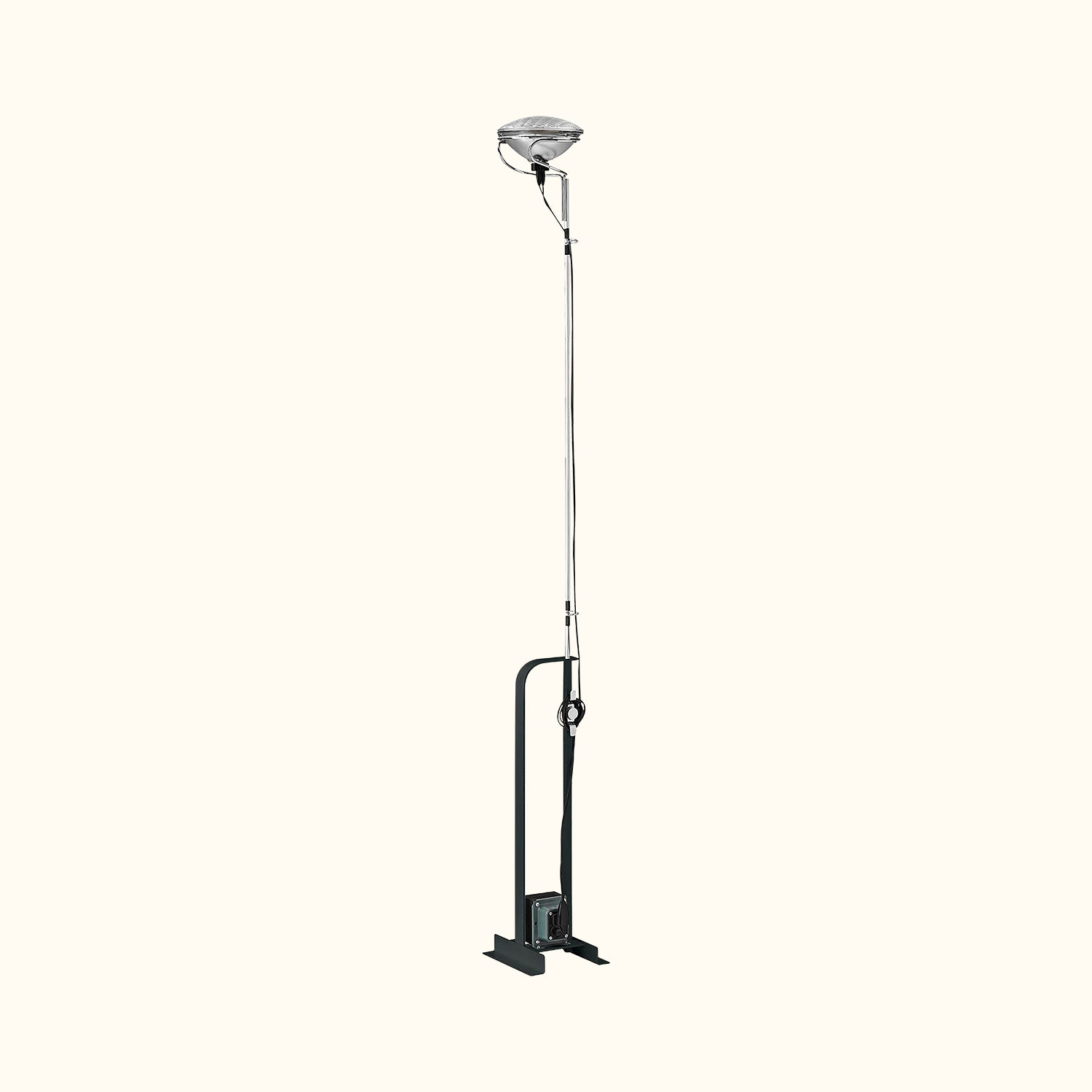 Toio Floor Lamp